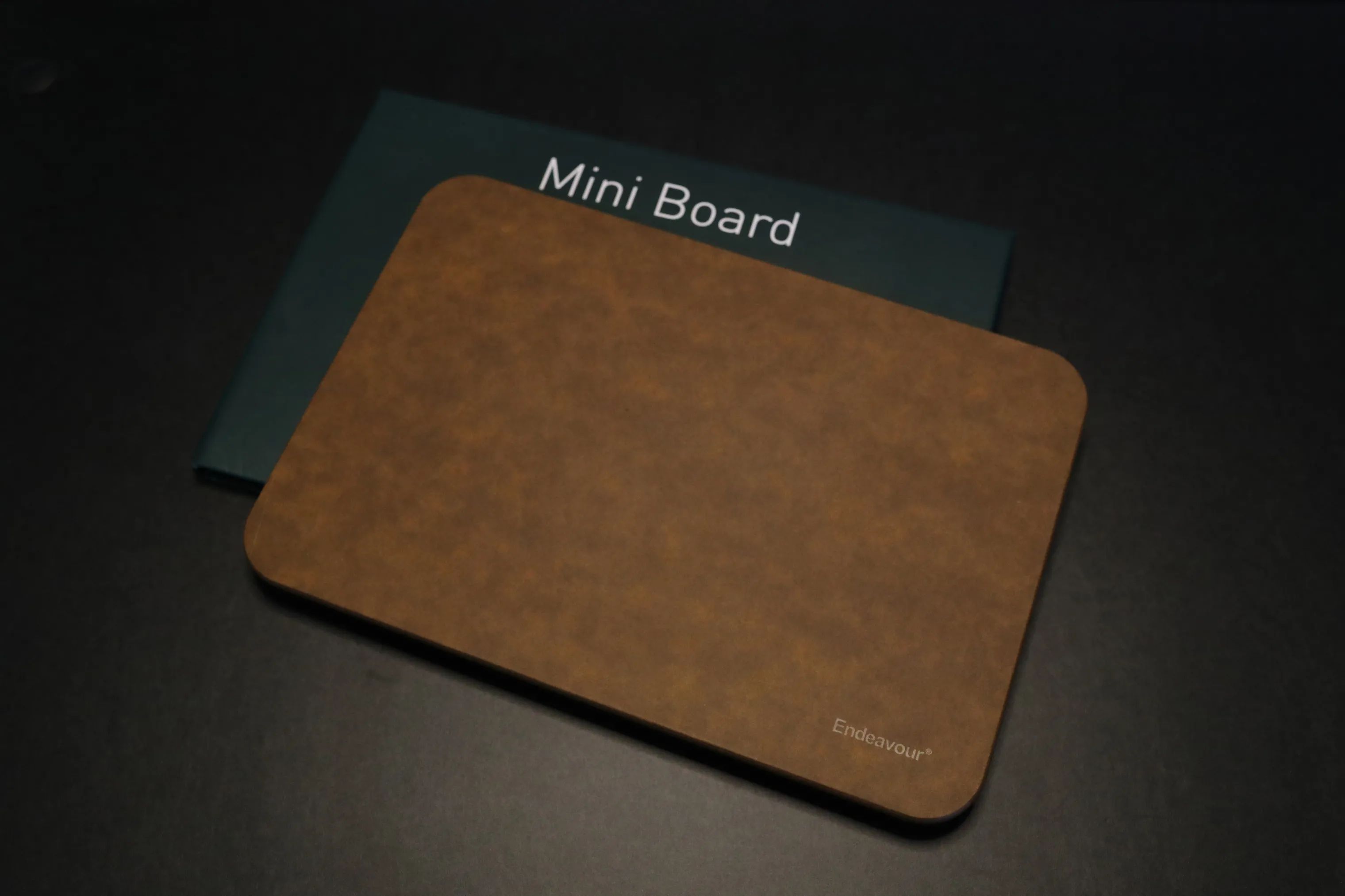 Endeavour Skærebrætter Mini Board Skærebræt i B25 x L17 cm, 3