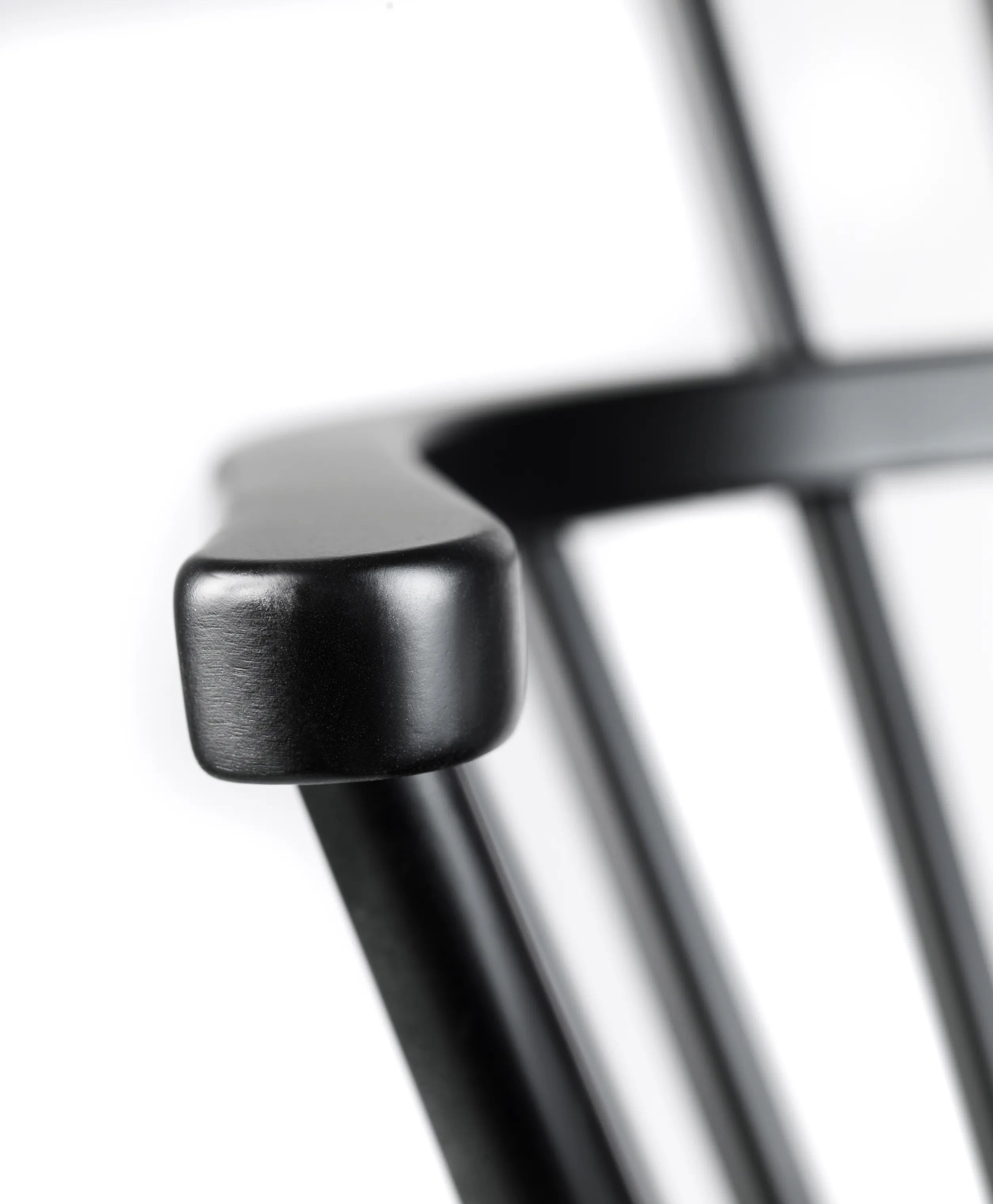 FDB Møbler Lænestole J52B Lænestol i Jet Black (RAL 9005), 2