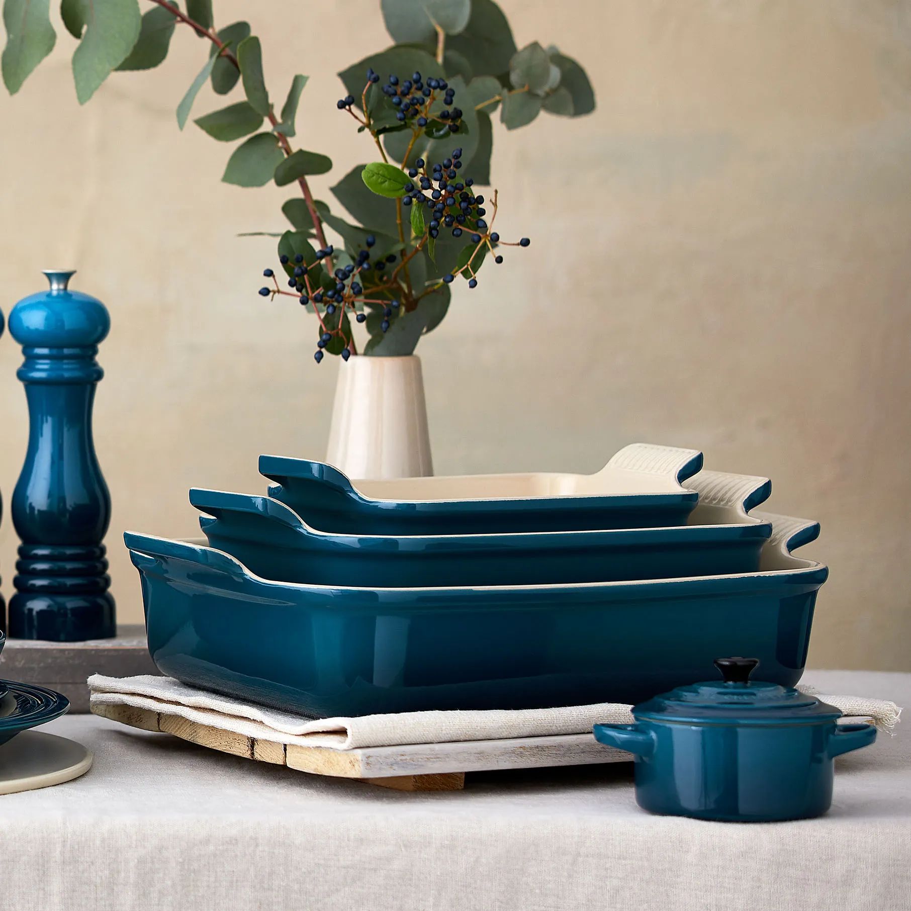 Le Creuset Ovnfaste fade Heritage Ovnfast Fad i Deep Teal, B20 x L32 cm, 2