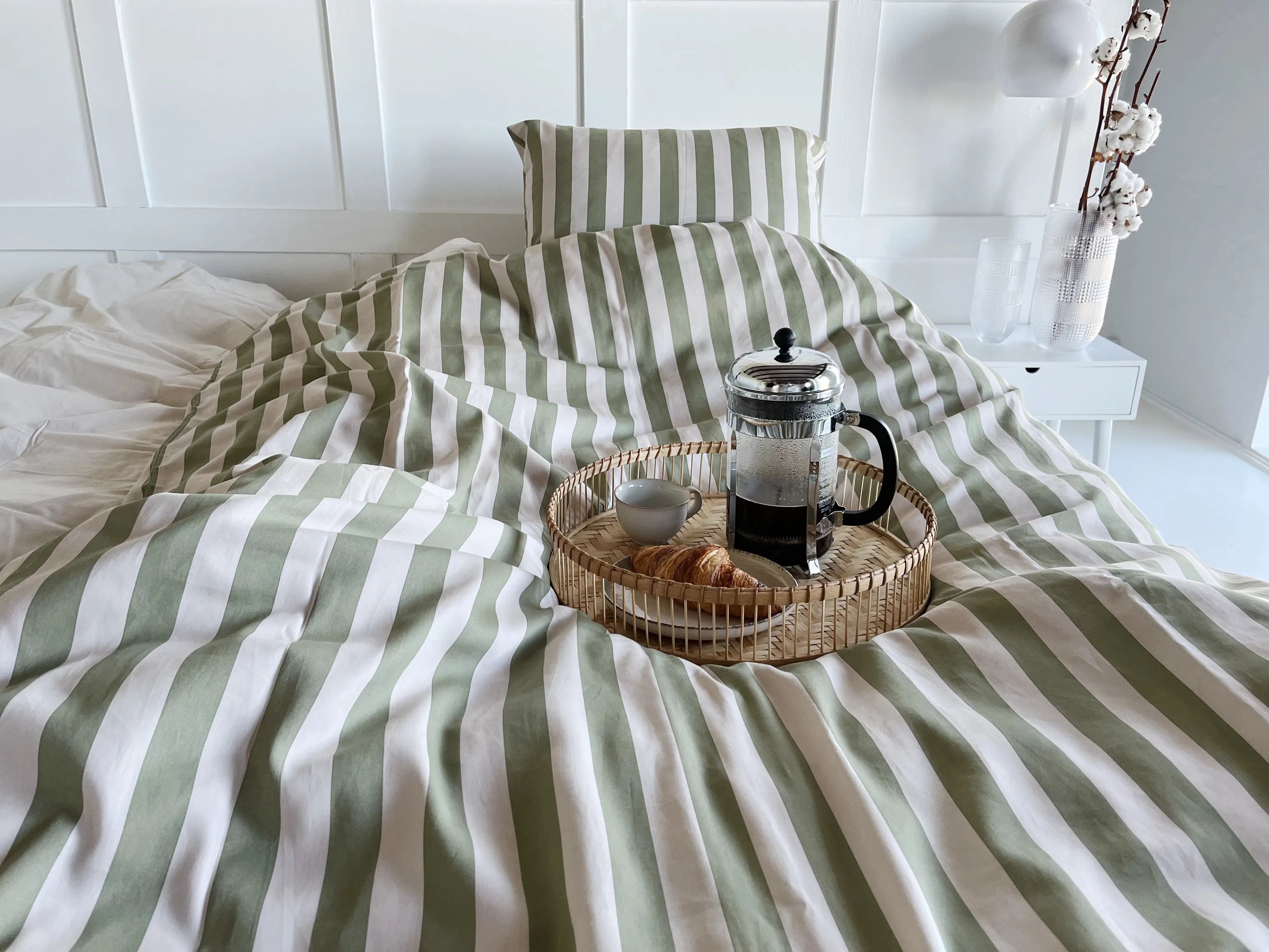 omhu Sengetøj Block strib Blok Strib Sengesæt i Dusty green, B140 x L220 cm, 2