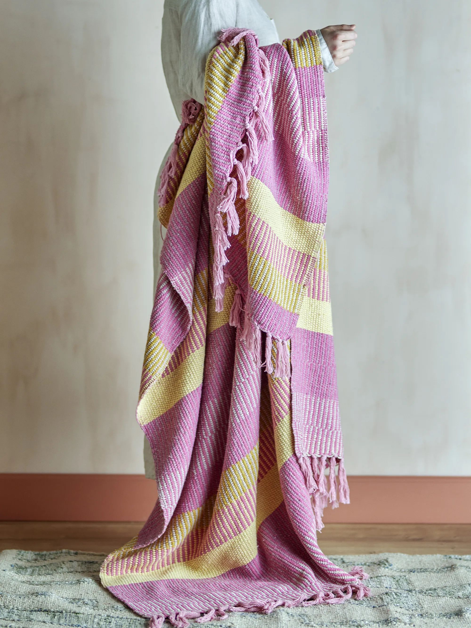 Creative Collection Plaider Isnel Plaid i Lyserød, 2
