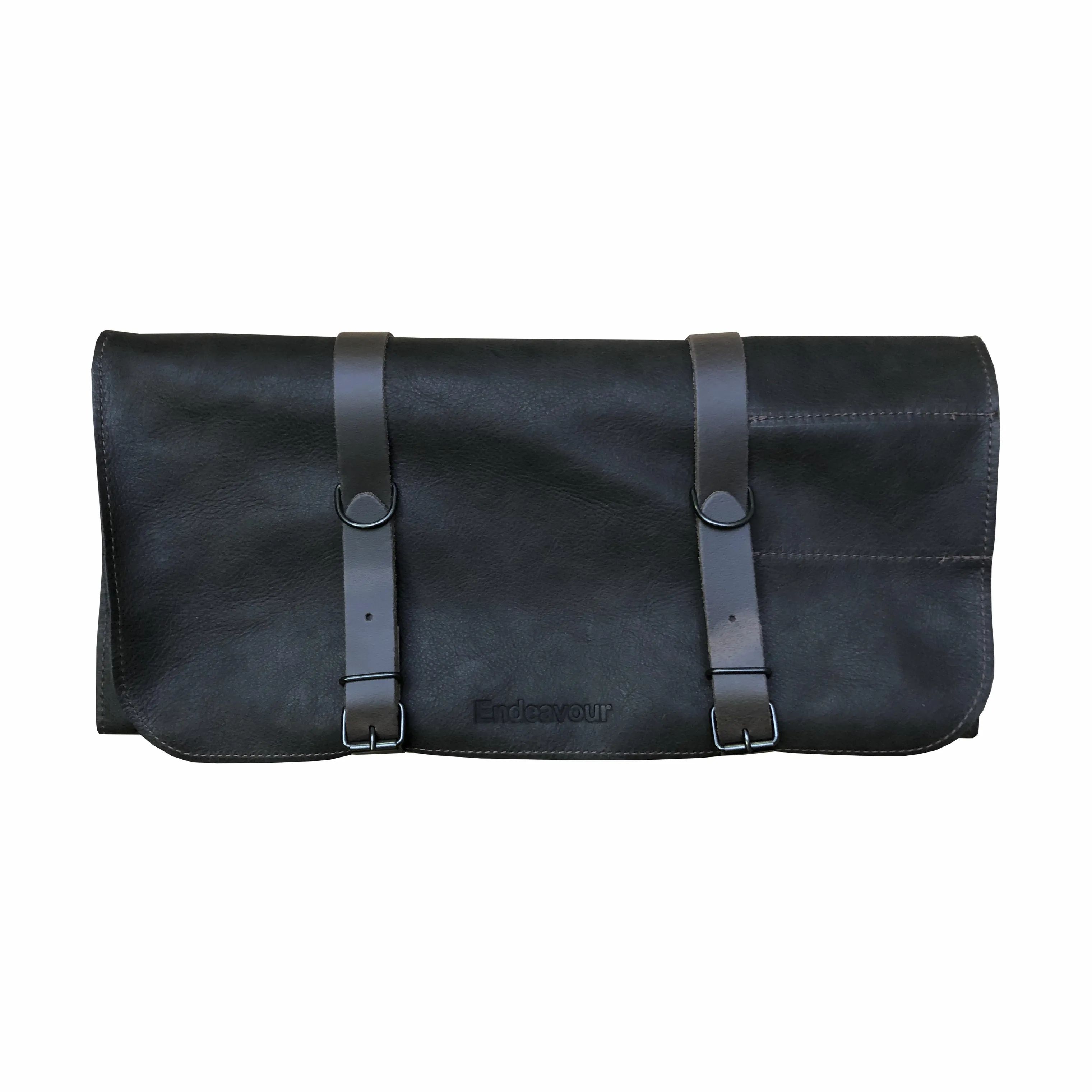 Endeavour Knivtasker Knivmappe i Brun, H45 x B87 cm, 1
