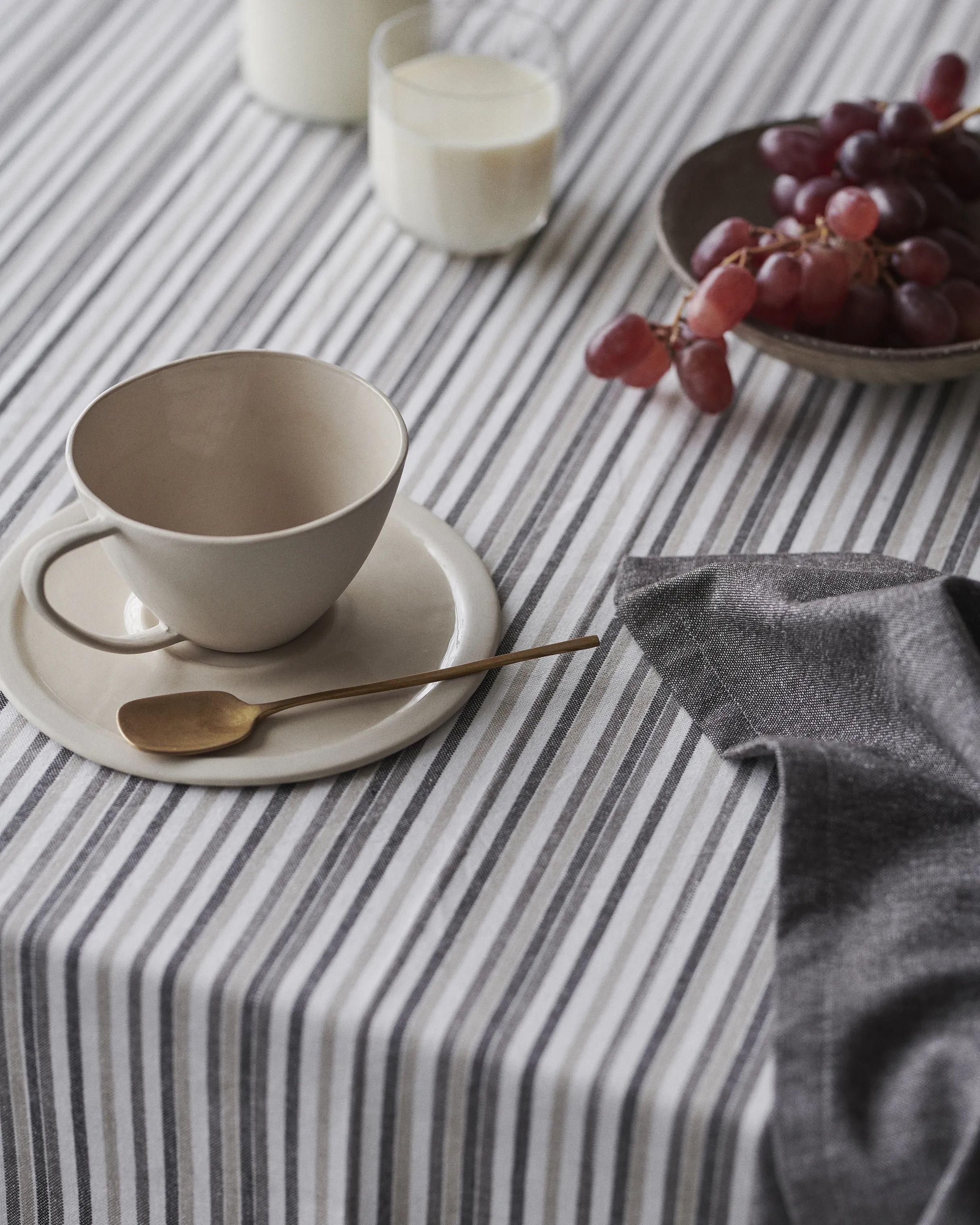 By Mogensen Duge Small Stripes Dug i Grå, B320 x L140 cm, 2