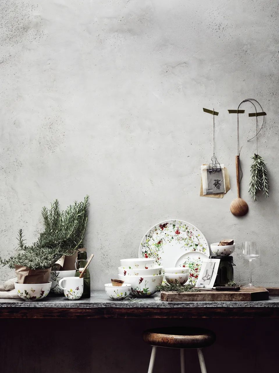 Rosenthal Krus og kopper med hank Brillance Fleurs Sauvages Krus i Hvid / Multifarvet, 2