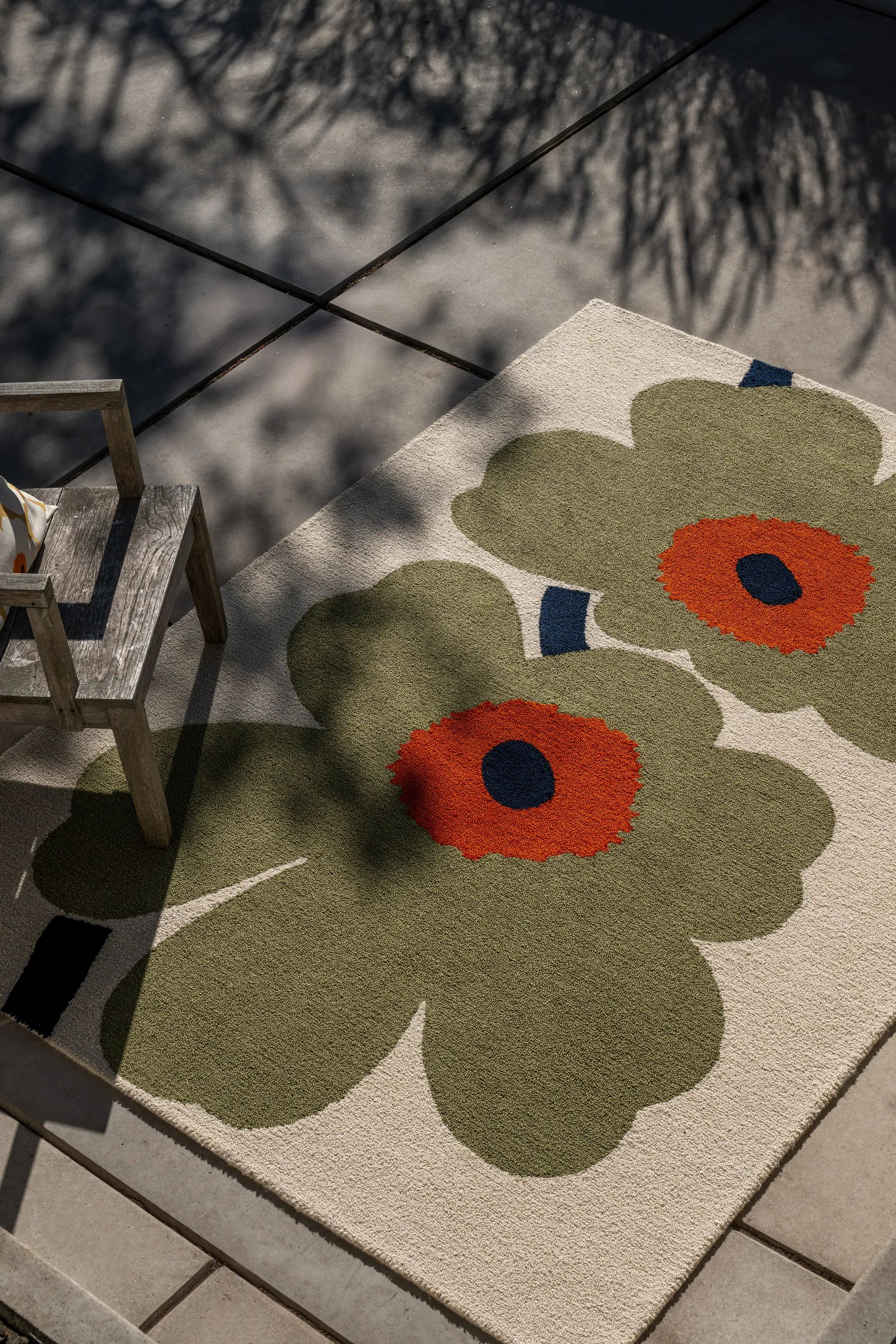 Marimekko by Brink & Campman Gulvtæpper Unikko Udendørsgulvtæppe i Støvet Grøn, B140 x L200 cm, 4