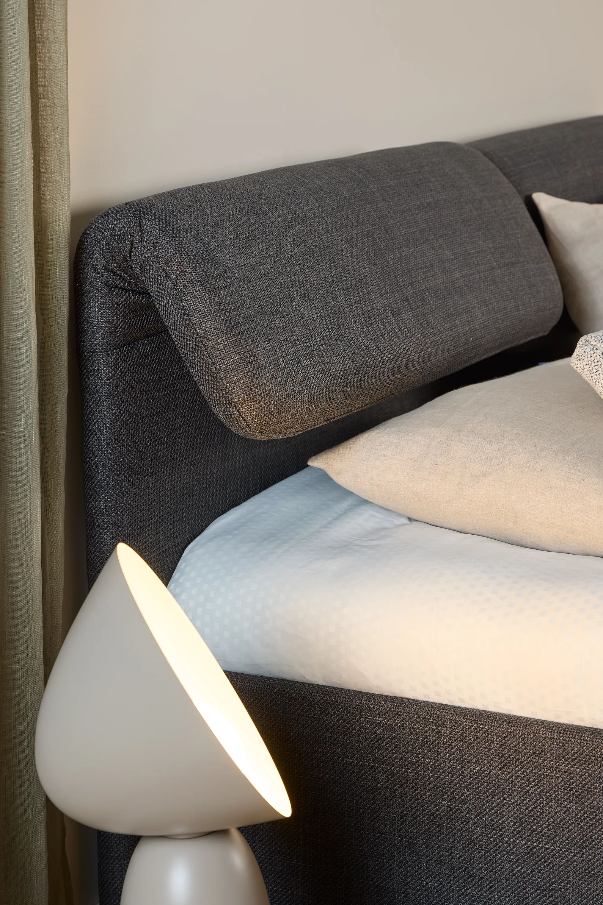 CASA Living Daybeds Calvi Sengeramme i B177 x L202 cm, 3