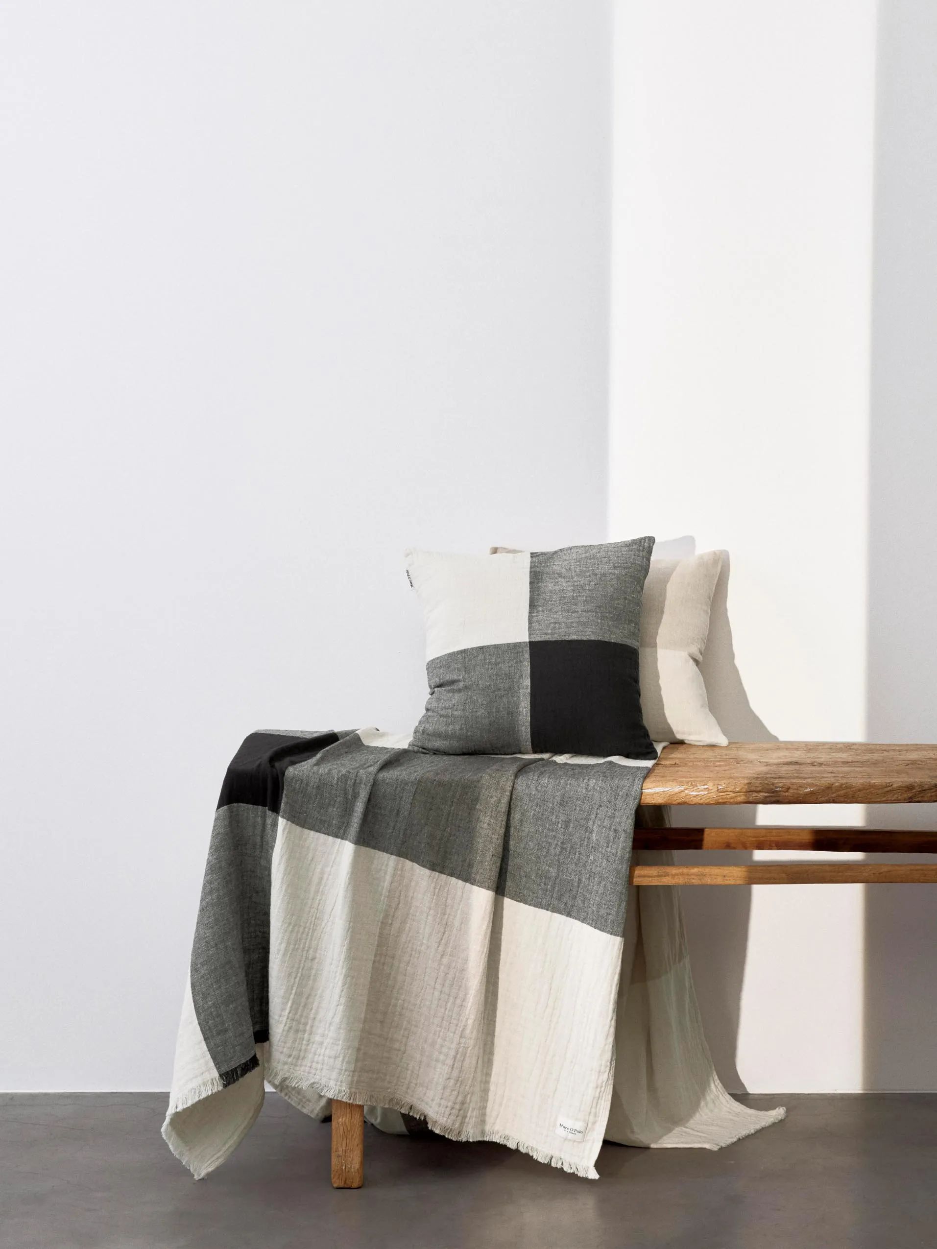 Essenza Plaider Erlend Plaid i Black, B200 x L200 cm, 2