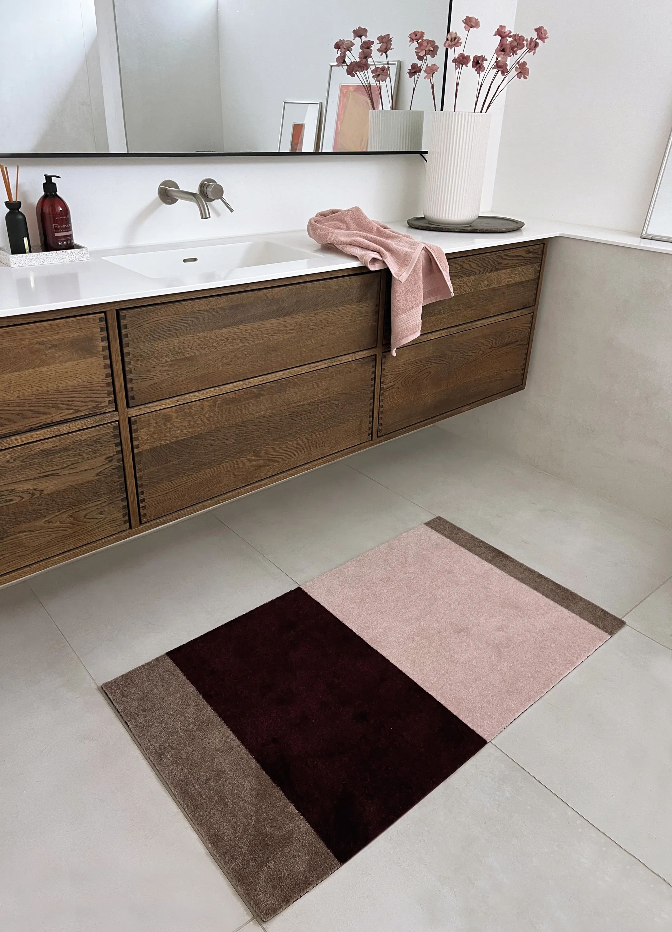 Tica Copenhagen Gulvtæpper Stripes Horisontal Gulvtæppe i Bordeaux/ Rosa/Sand, B67 x L120 cm, 6