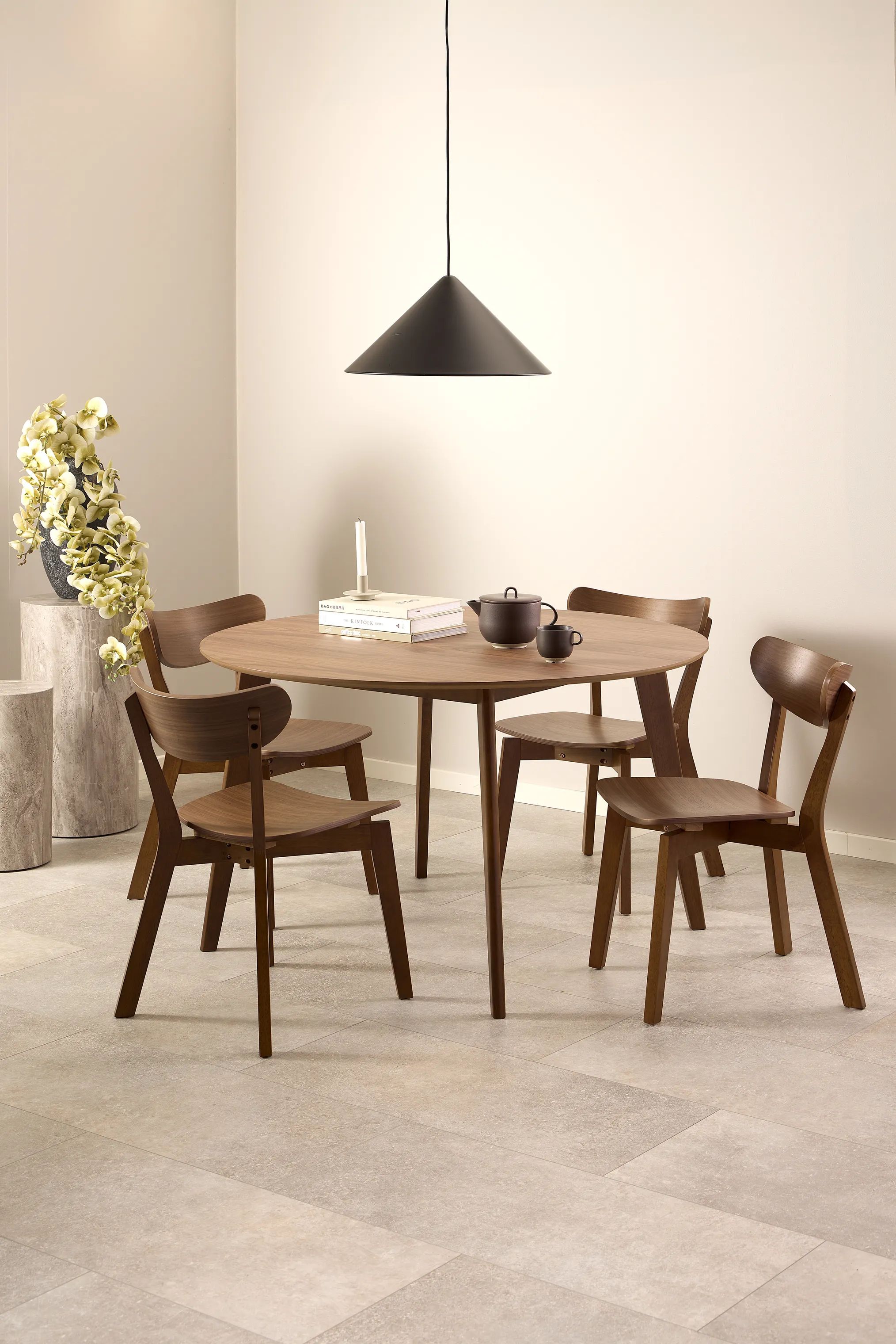 CASA Living Spiseborde Roxby Spisebord i Valnødbejdset, 120 cm, 2