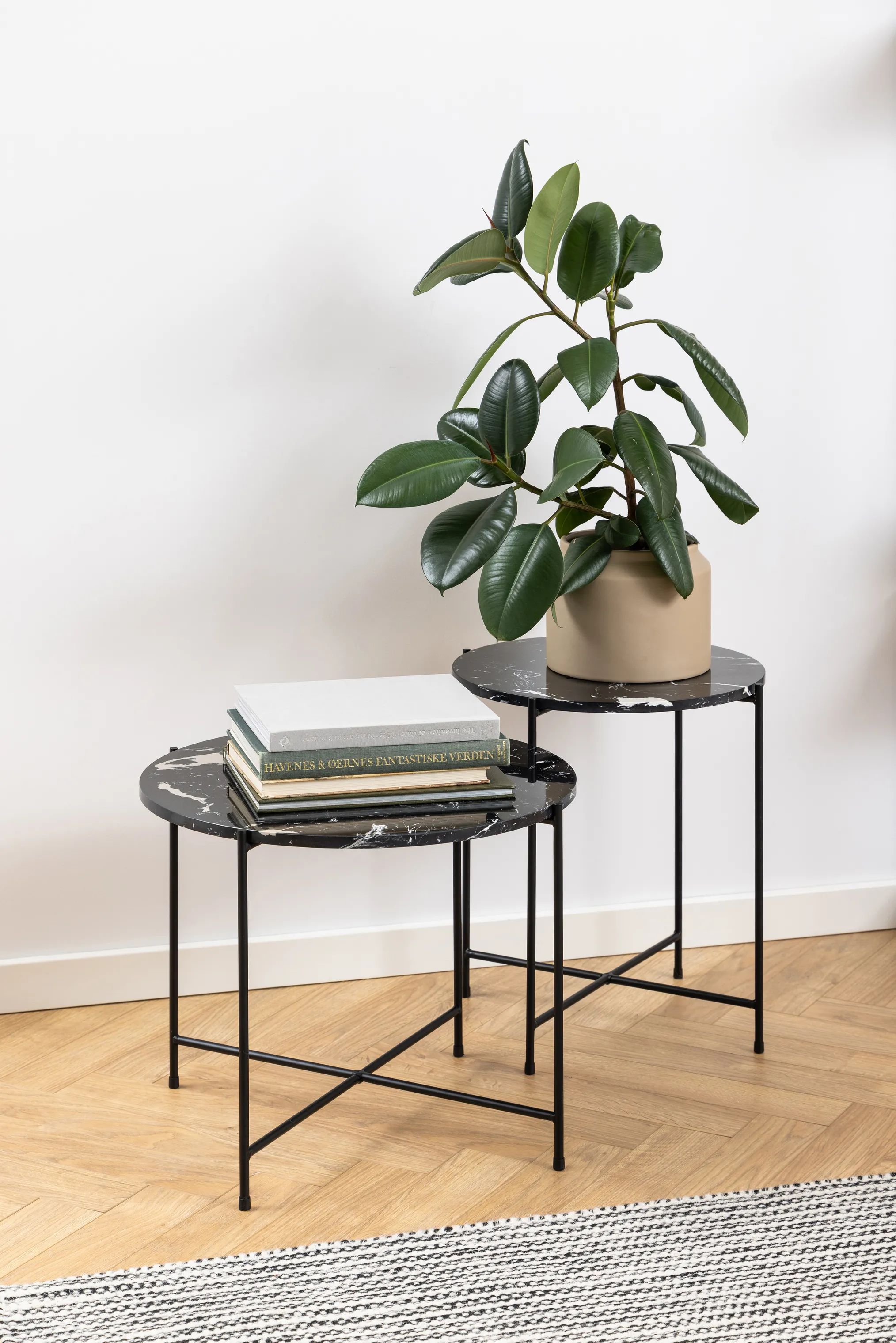CASA Living Sideborde Avila Hjørnebord i Sort, H45 x Ø42 cm, 2