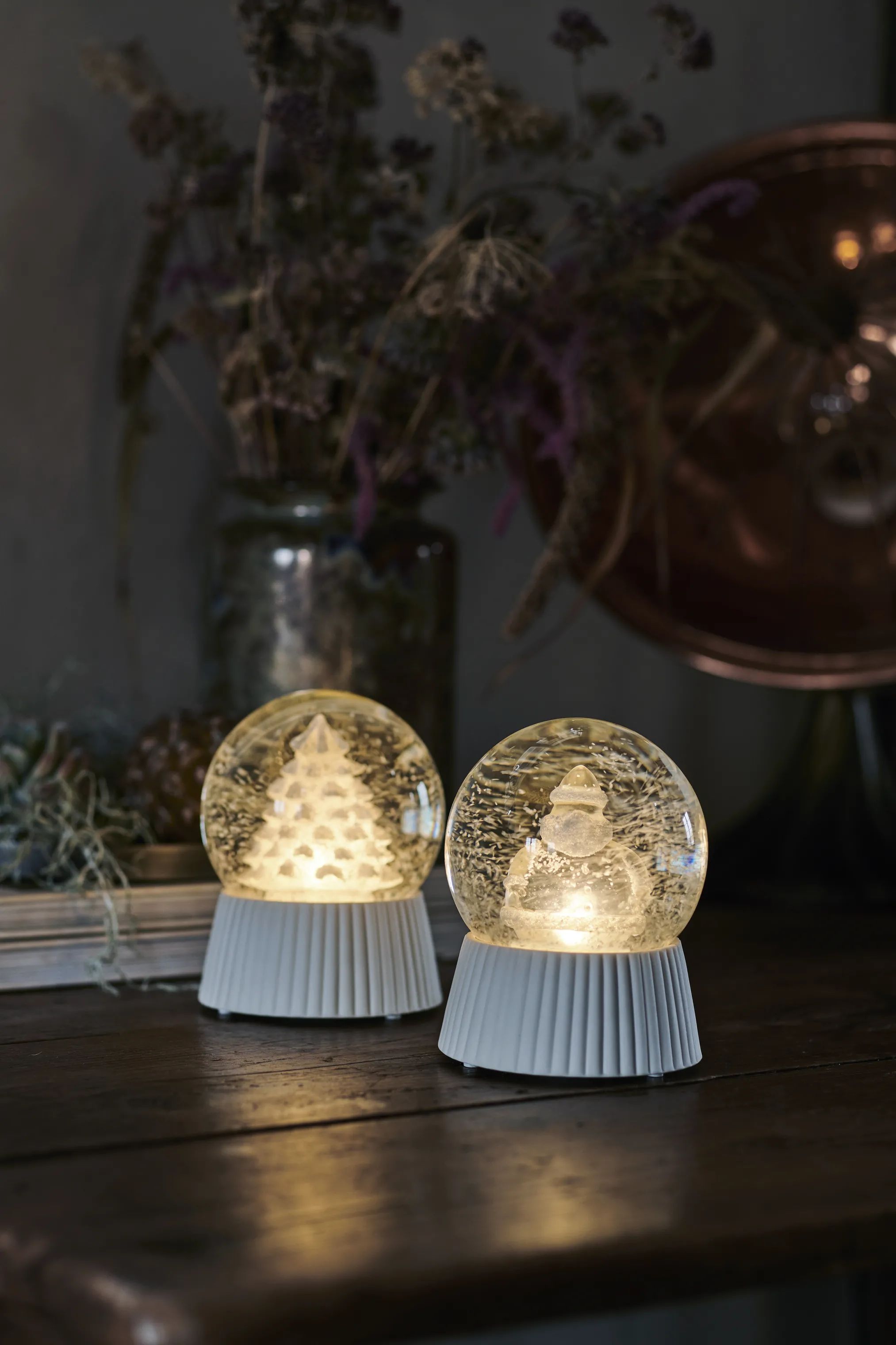 Sirius Lysdekoration Rystekugle m. LED-lys - Santa i White Santa, 3
