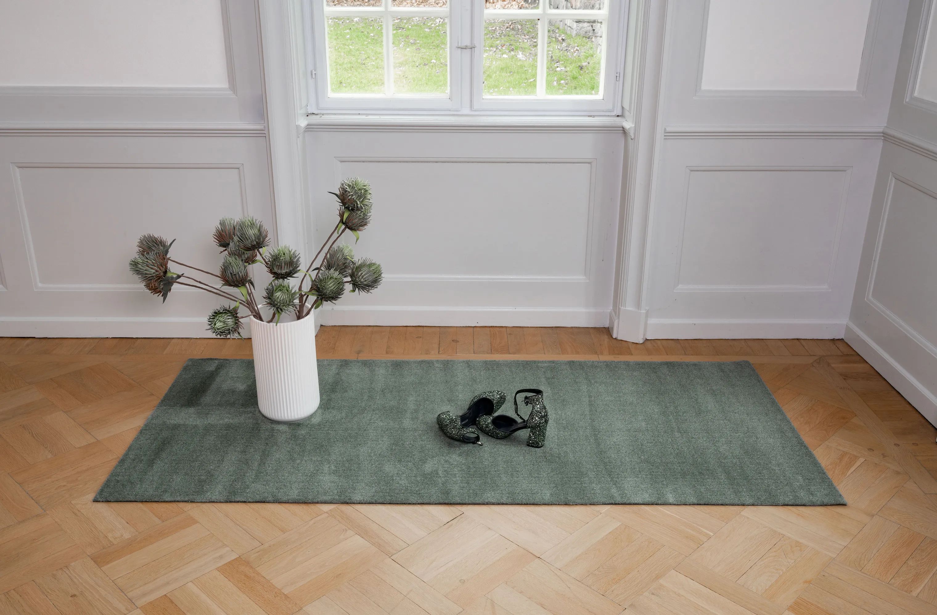 Tica Copenhagen Gulvtæpper Uni Color Løber i støvet grøn, B90 x L200 cm, 2