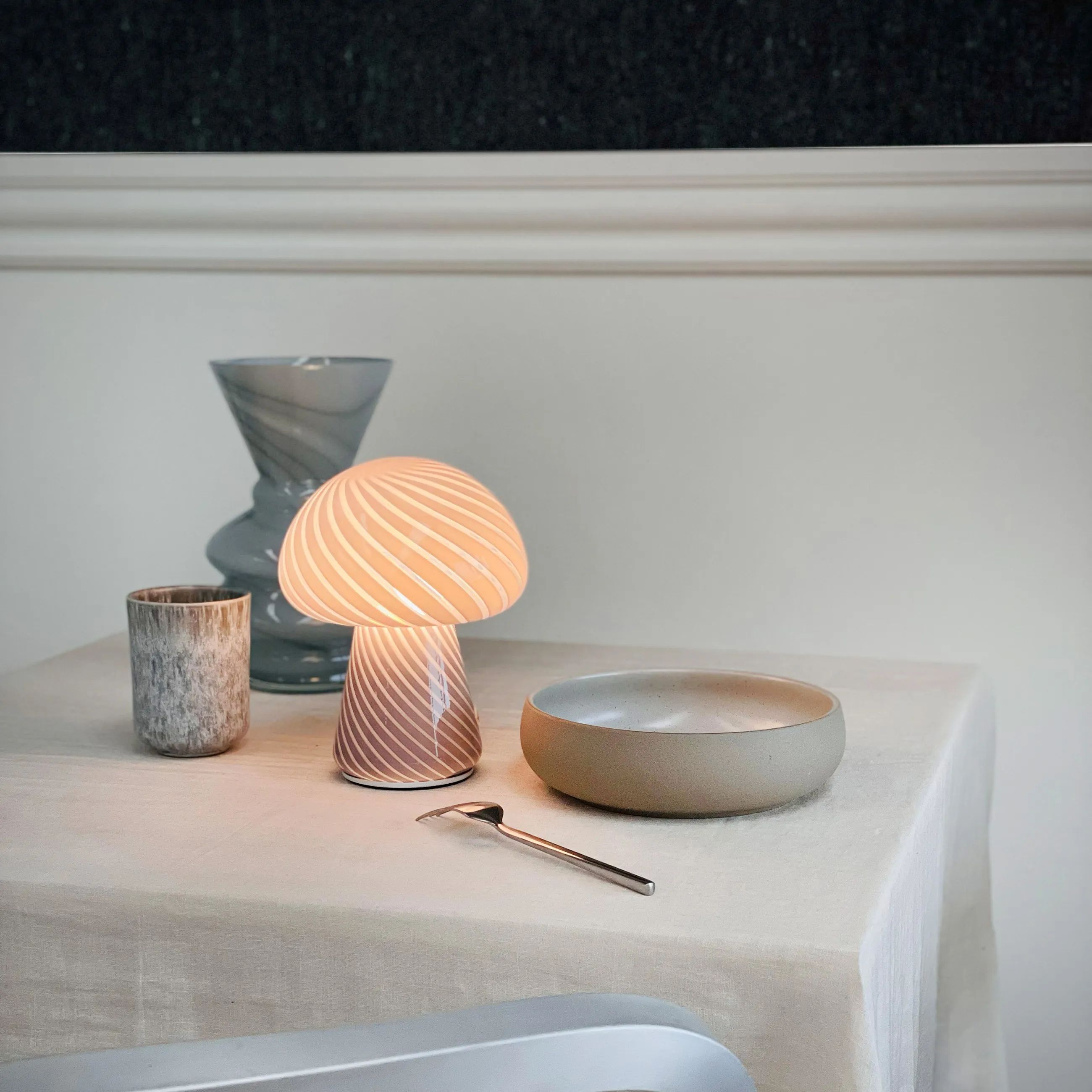 Dyberg Larsen Bordlamper Morkel Bordlampe i Grå, 2