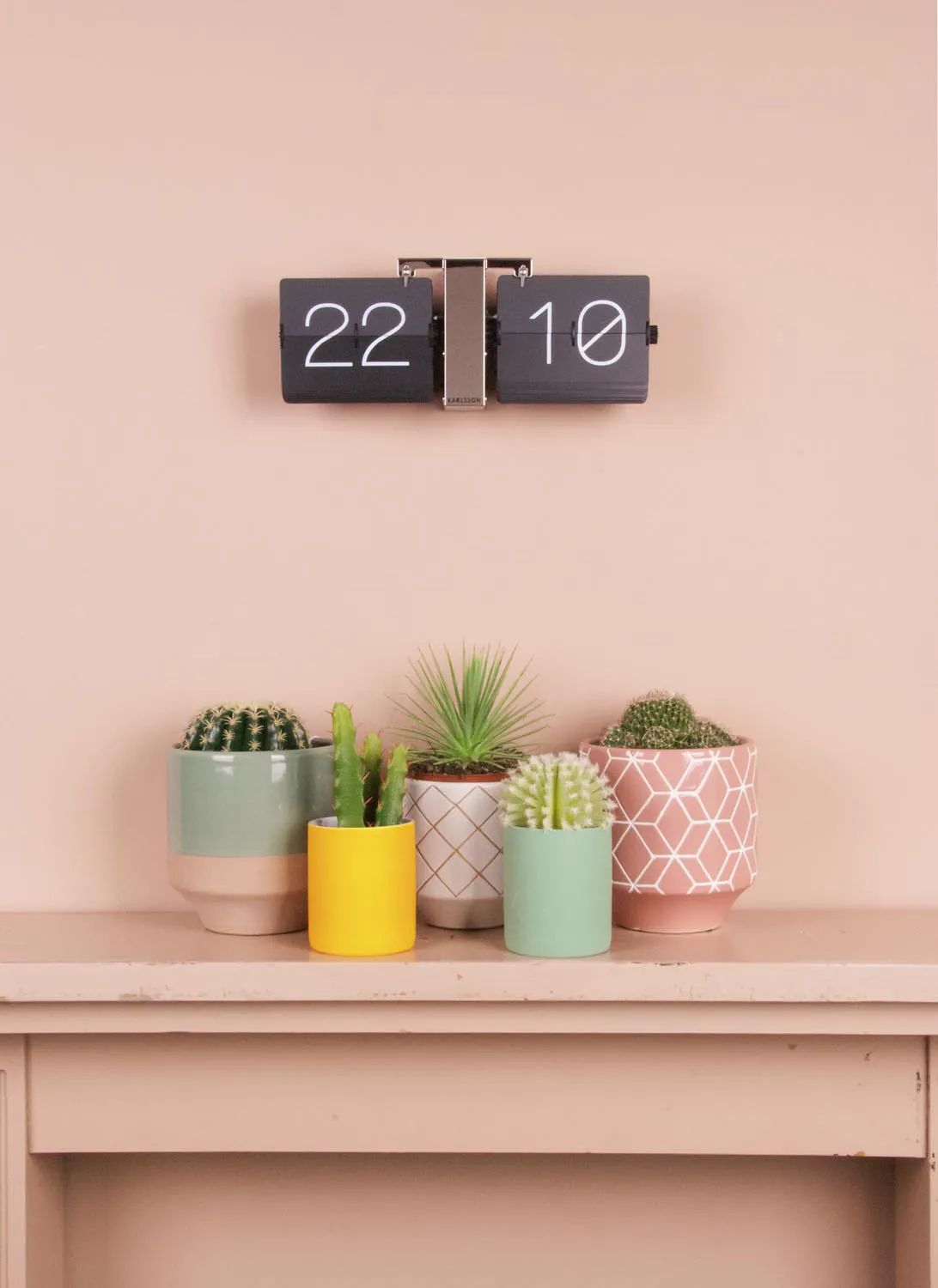 Karlsson Bordure Flip Clock No Case Flip No Case Bordur i Sort, 4