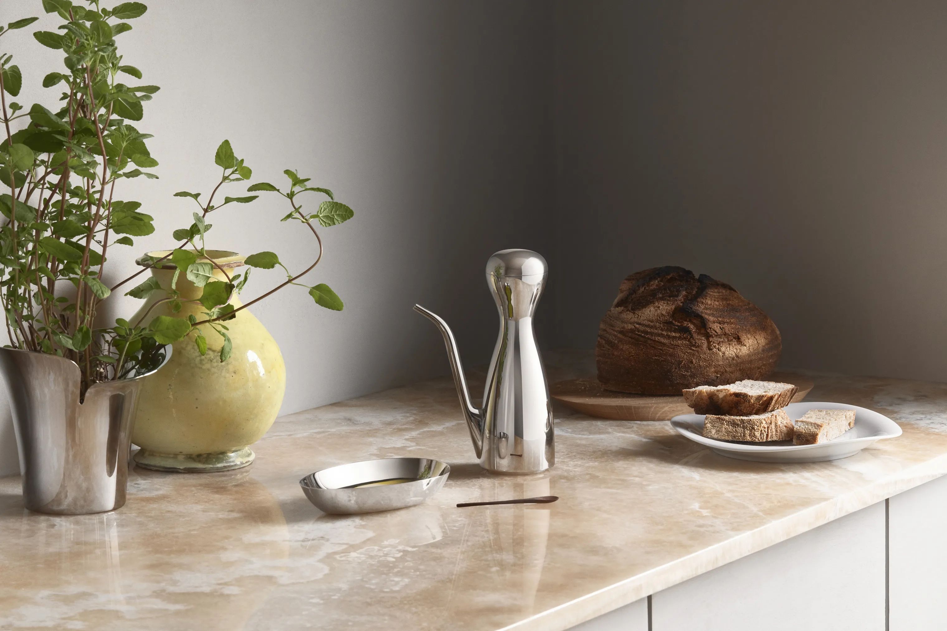 Georg Jensen Olie- og eddikeflasker Alfredo Oliekande i Stål, 3