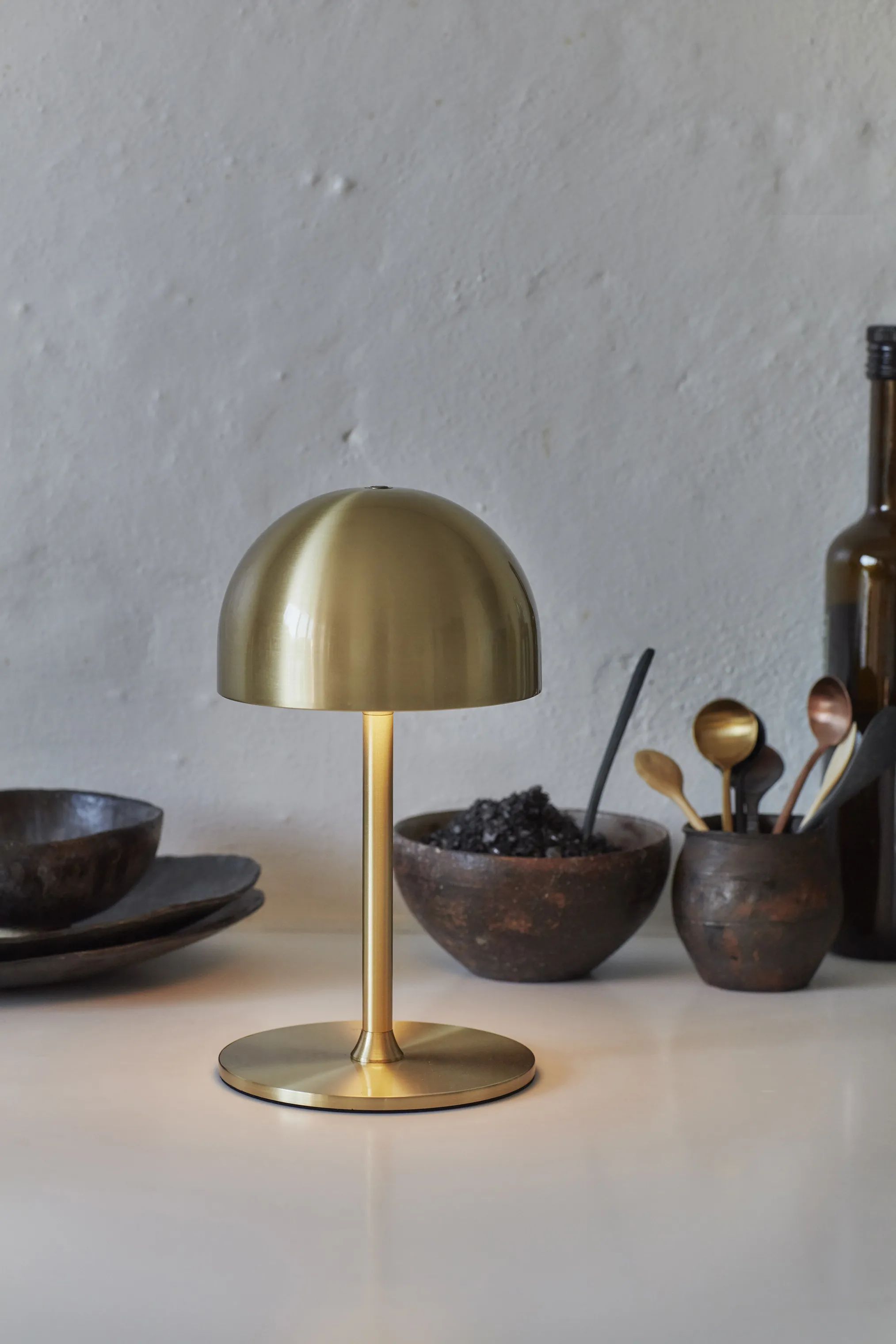 Sirius Bordlamper Tim Genopladelig Bordlampe i Messing, 22 cm, 2