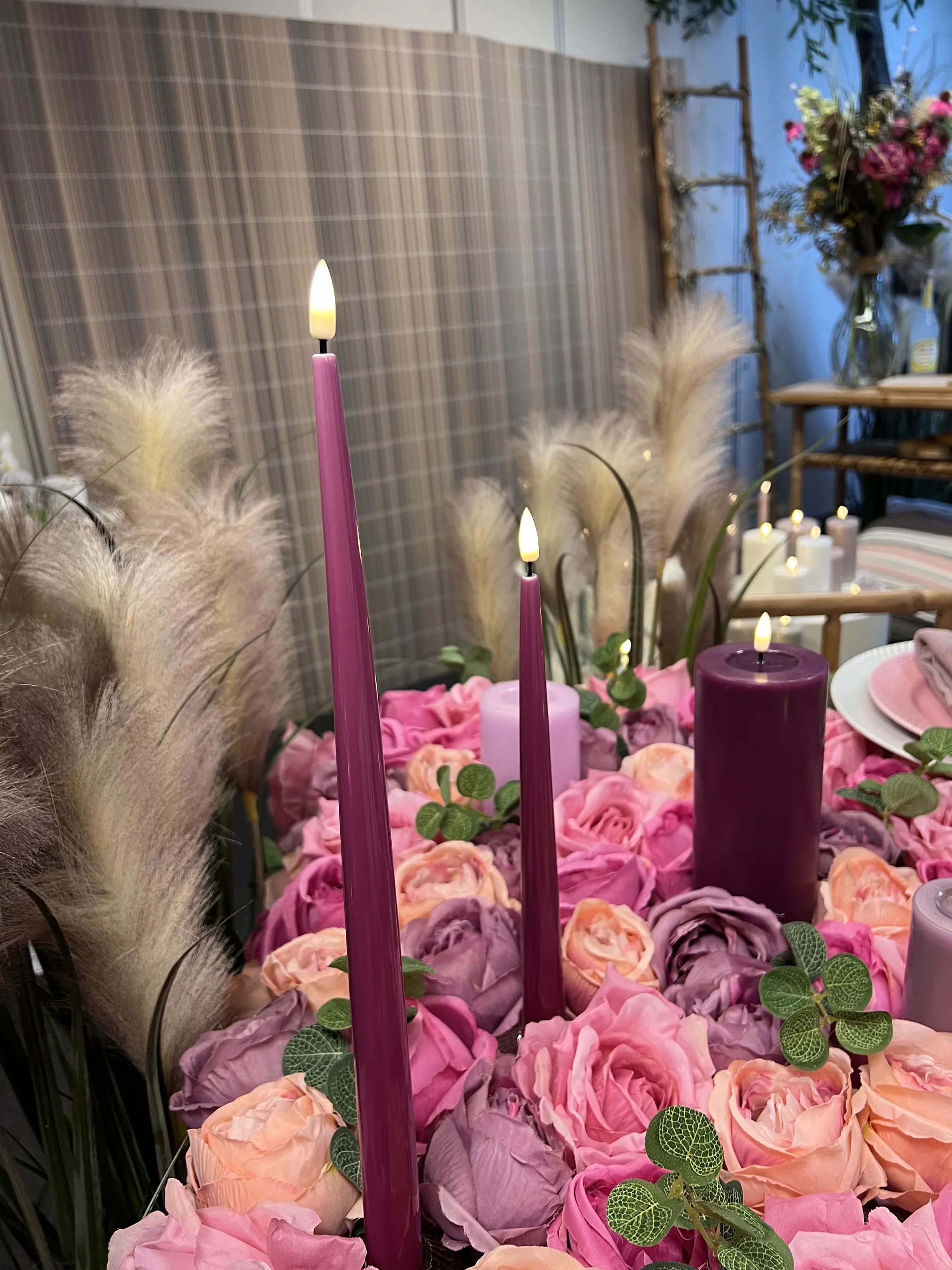 Deluxe Homeart LED-lys Real Flame LED Kertelys m. lak - 2 stk. i Magenta , 28 cm, 2