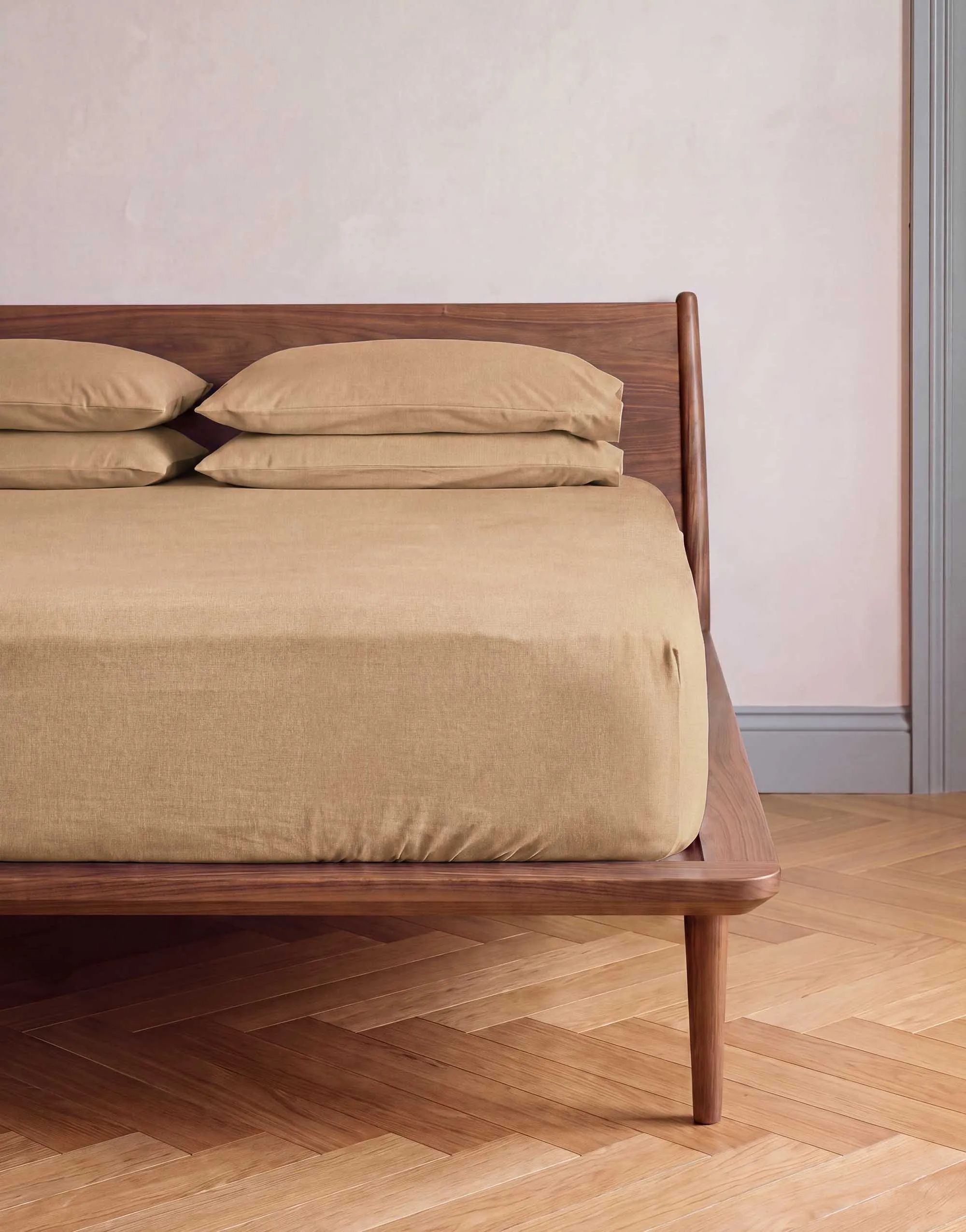 Essenza Lagner Fine Organic Jersey Boxlagen i Golden sand, B160 x L220 cm, 2