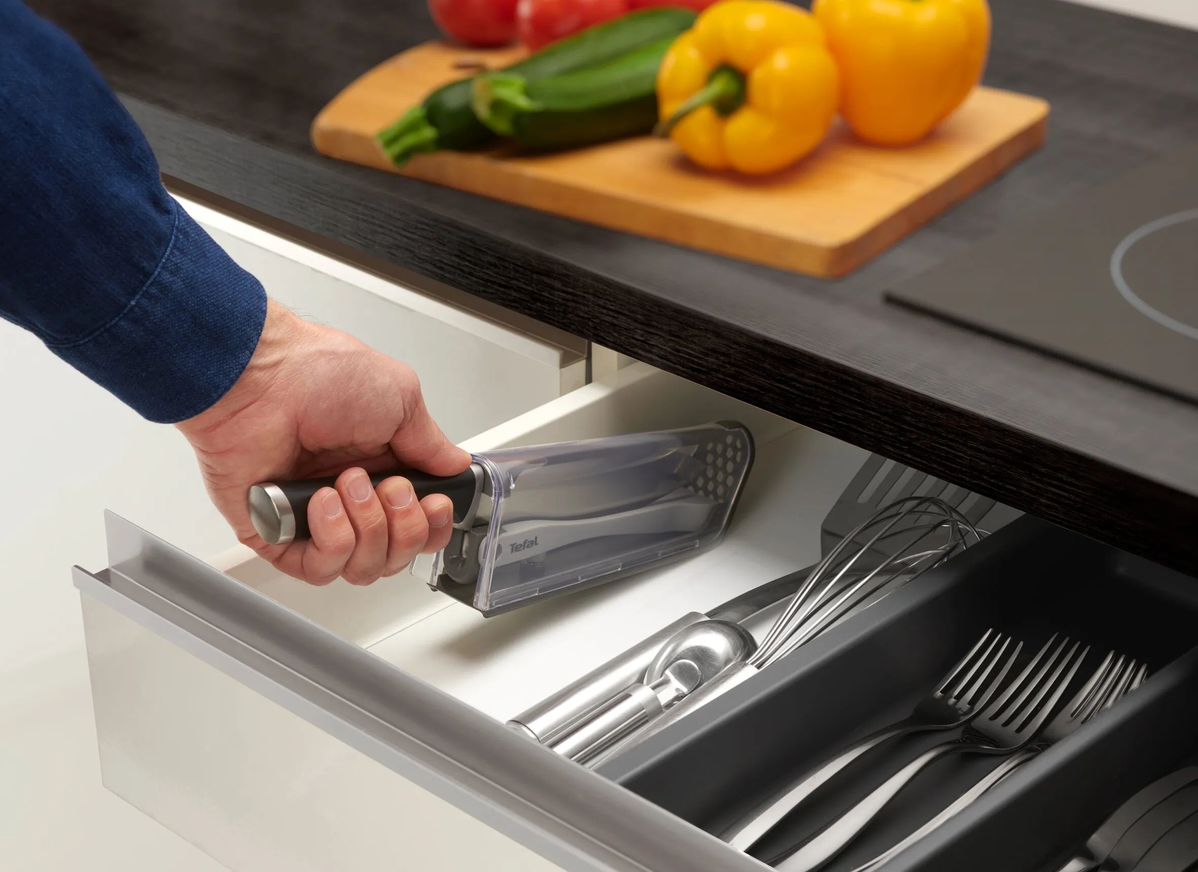 Tefal Kokkeknive Ever Sharp Kokkekniv i Sort, 3