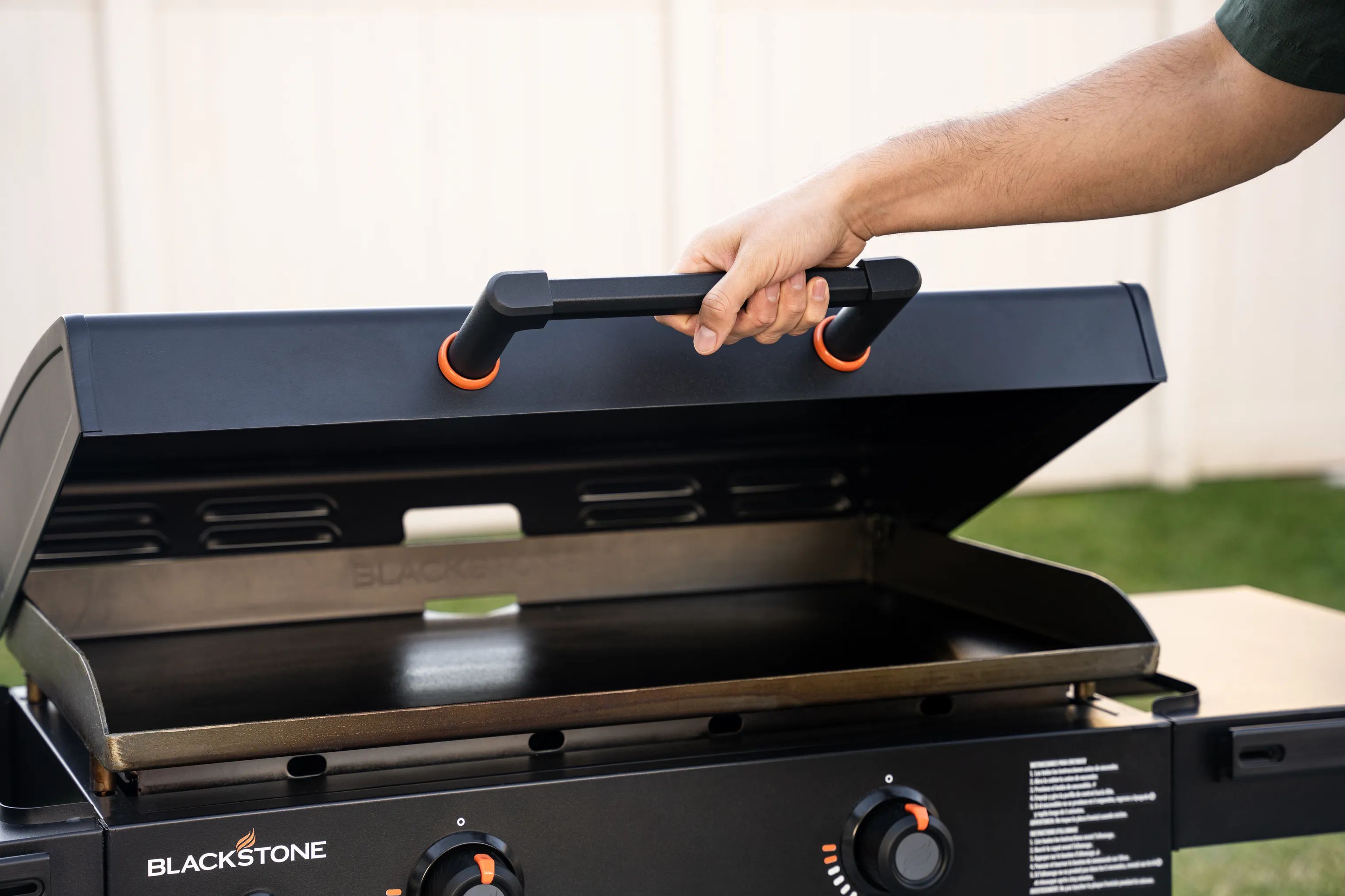 Blackstone plancha grill Omnivore 28" Plancha BBQ Gasgrill m. låg i 28", 10