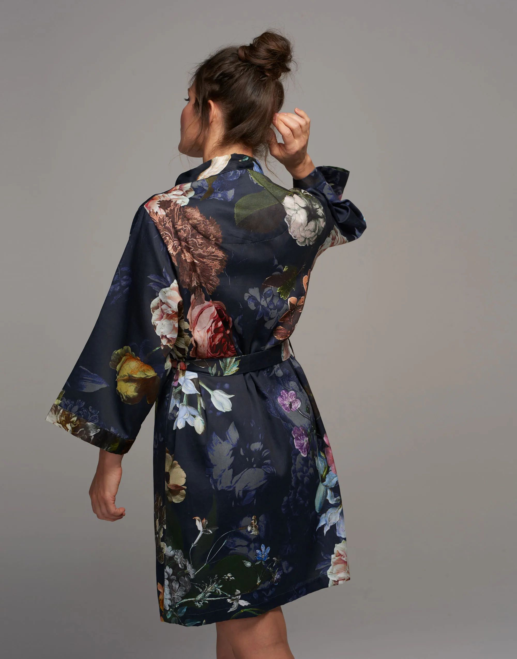 Essenza Morgenkåber Fleur Kimono i Nightblue, Str. XS, 2