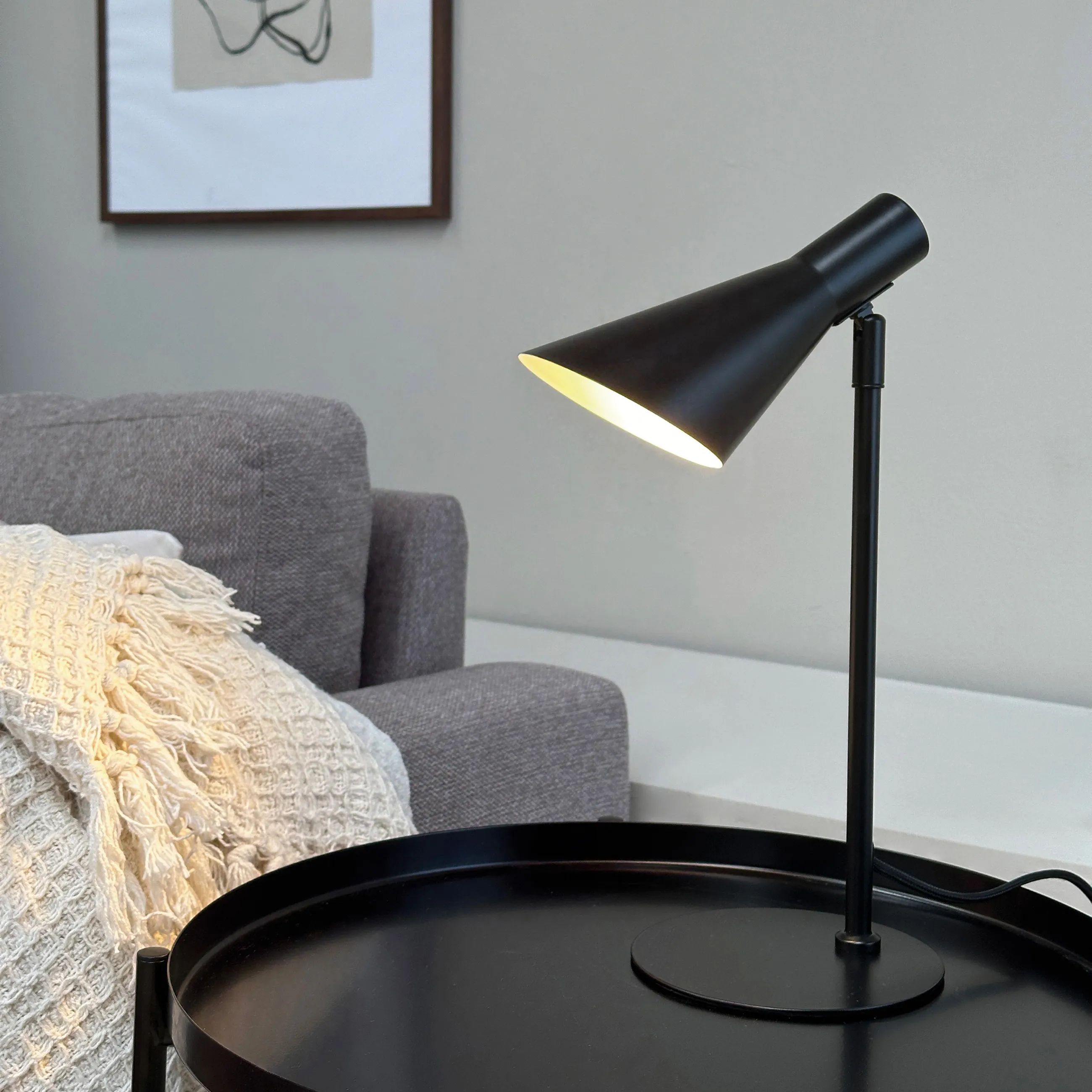 Dyberg Larsen Bordlamper DL12 Bordlampe i Sort, H39,5 x Ø20 cm, 2