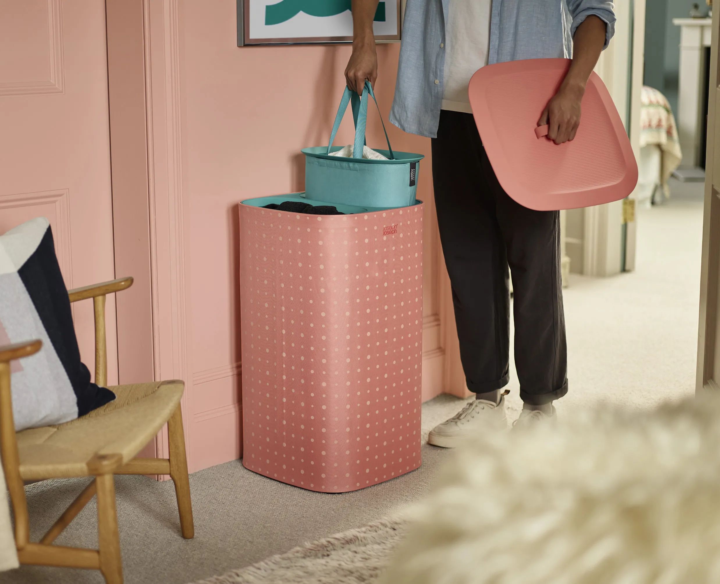 Joseph Joseph Vasketøjskurve Tota Pop Vasketøjskurv i Koral, 60 L, 4