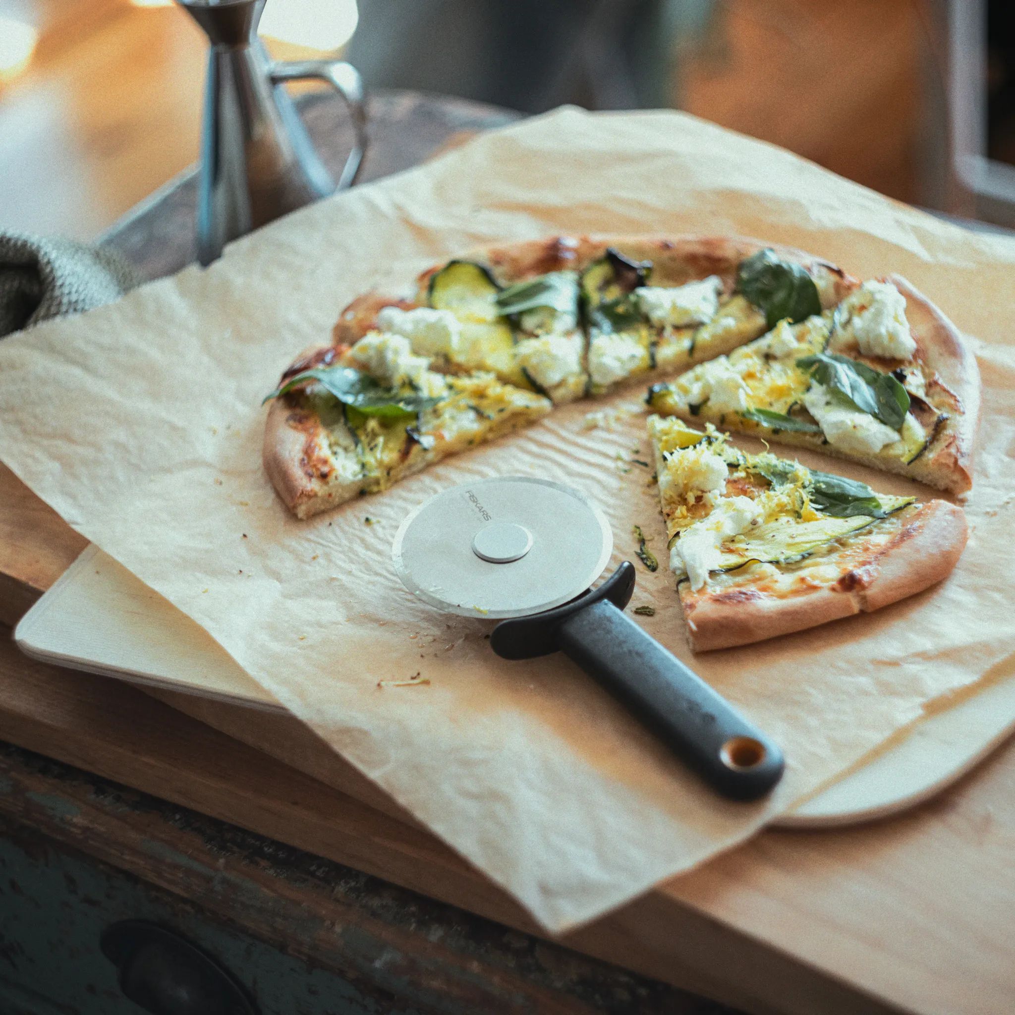 Fiskars Pizzaskærere Functional Form Pizzahul i Sort/Orange, 2