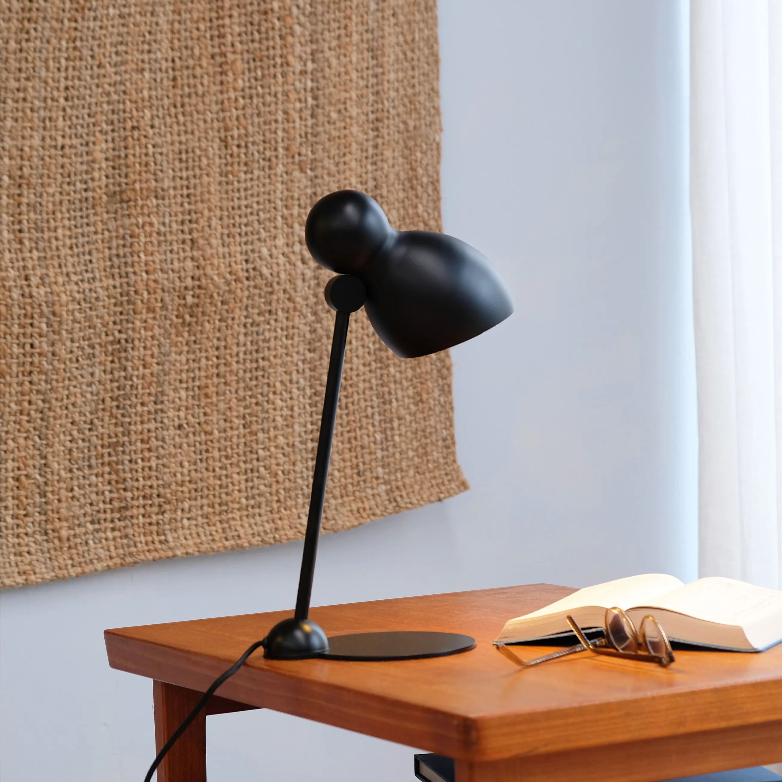 Dyberg Larsen Bordlamper Ludo Bordlampe i Sort, 2