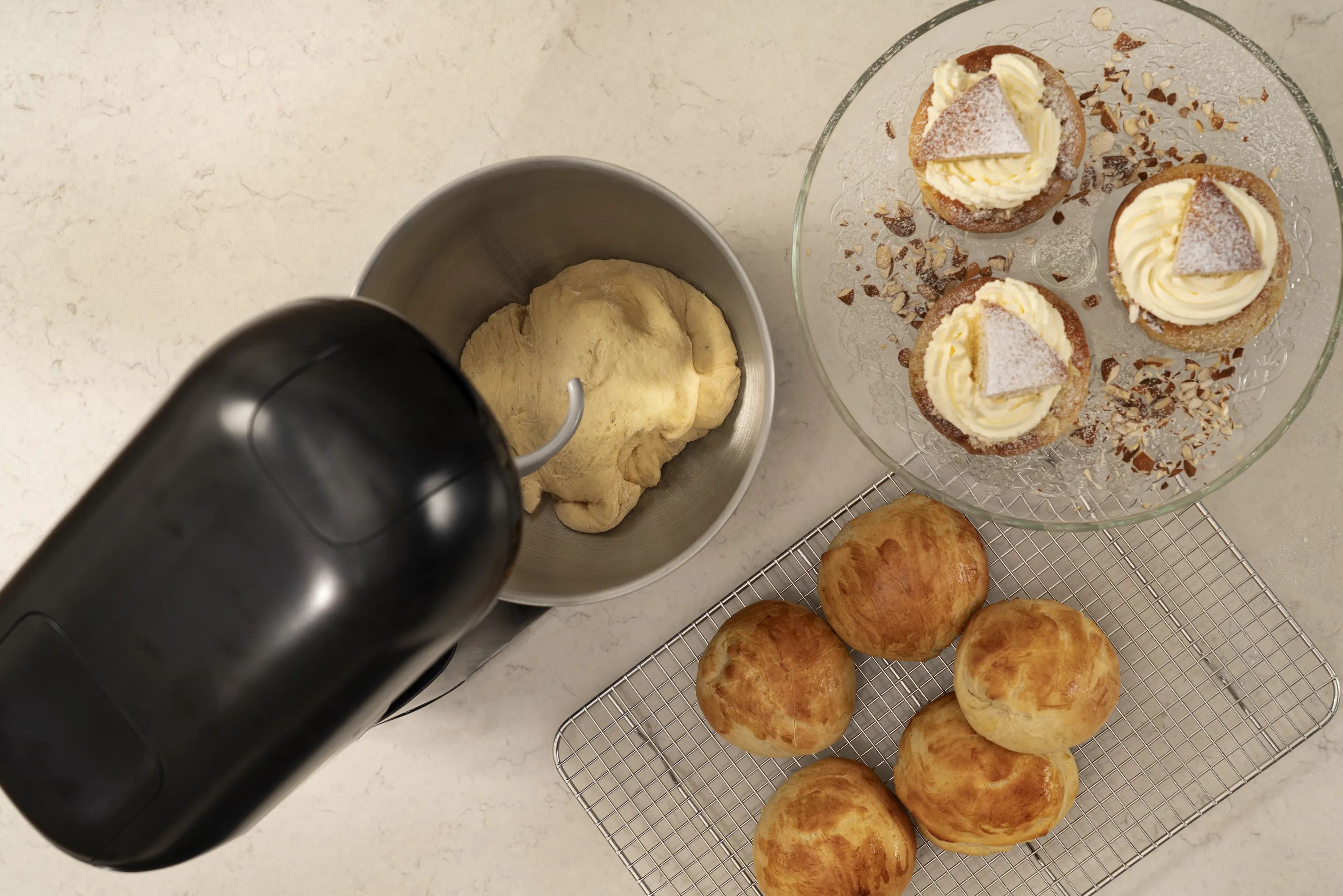 OBH Nordica Røremaskiner Køkkenmaskine Bake Essential i Sort, 2