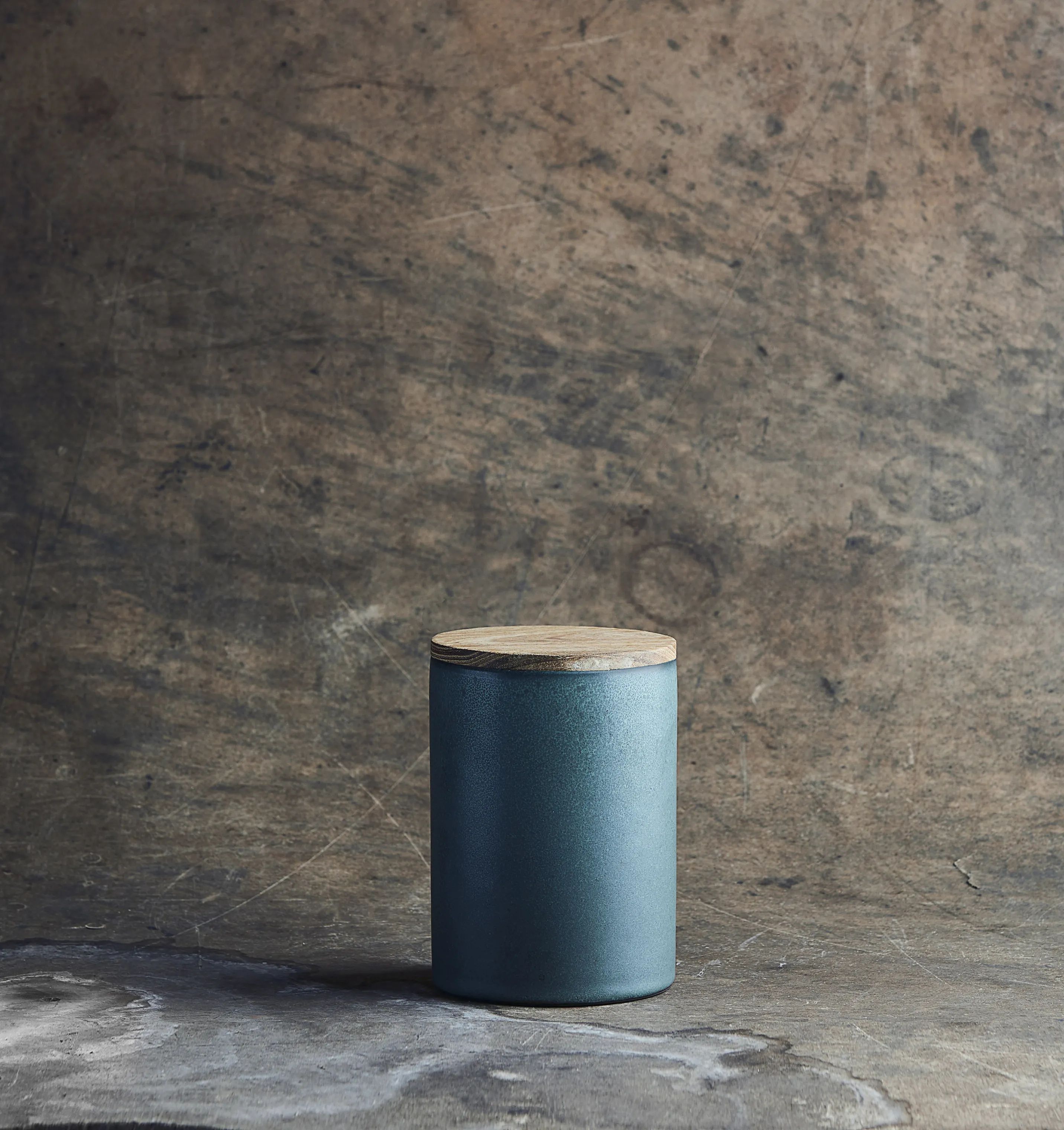 RAW by Aida Krukker med låg Krukke m. låg i Northern Green/teak, 2