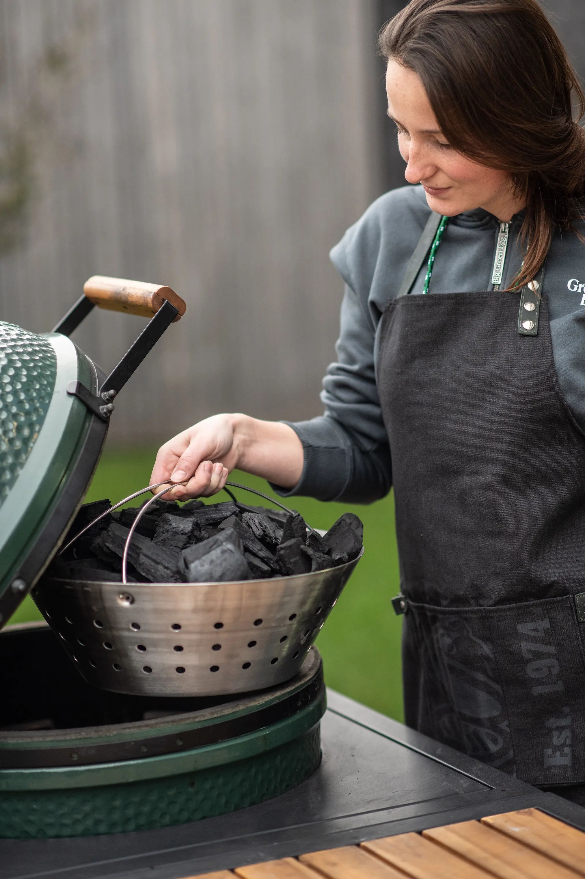 Big Green Egg Øvrigt grilltilbehør EGG tools Kulbeholder i XL, 2