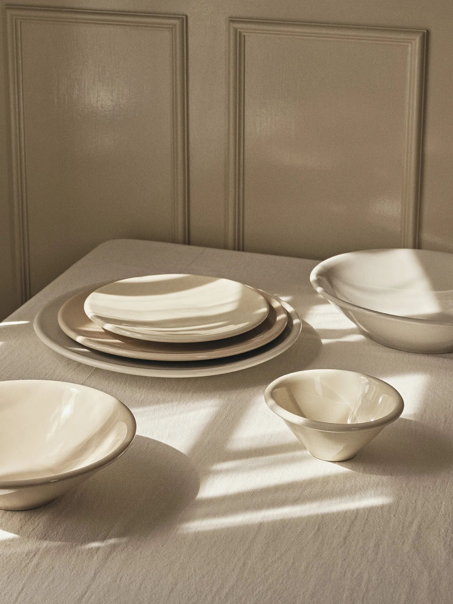 Broste Copenhagen Serveringsfade Alfredo Serveringsfad i Light Grey, 2