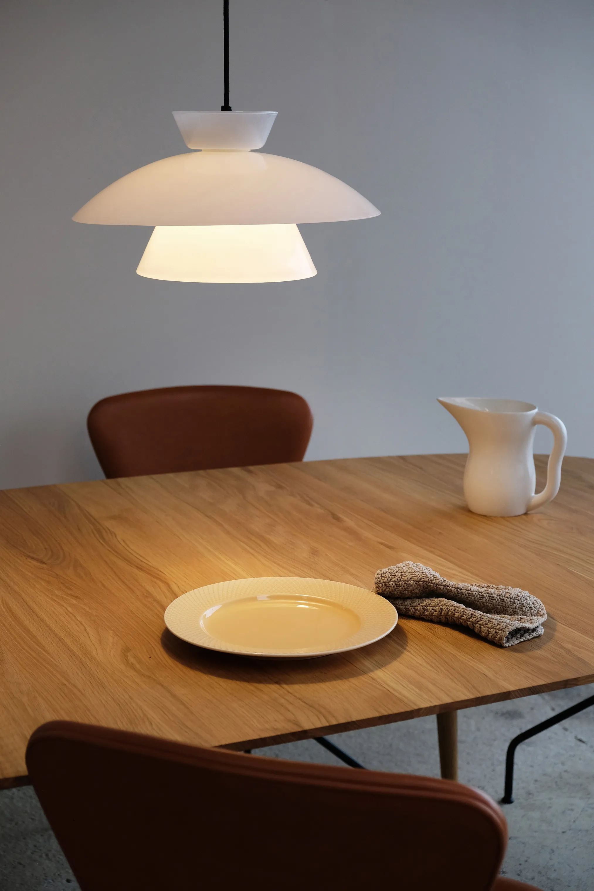 Dyberg Larsen Pendler Valby Pendel i Opal/sort, 38 cm, 2