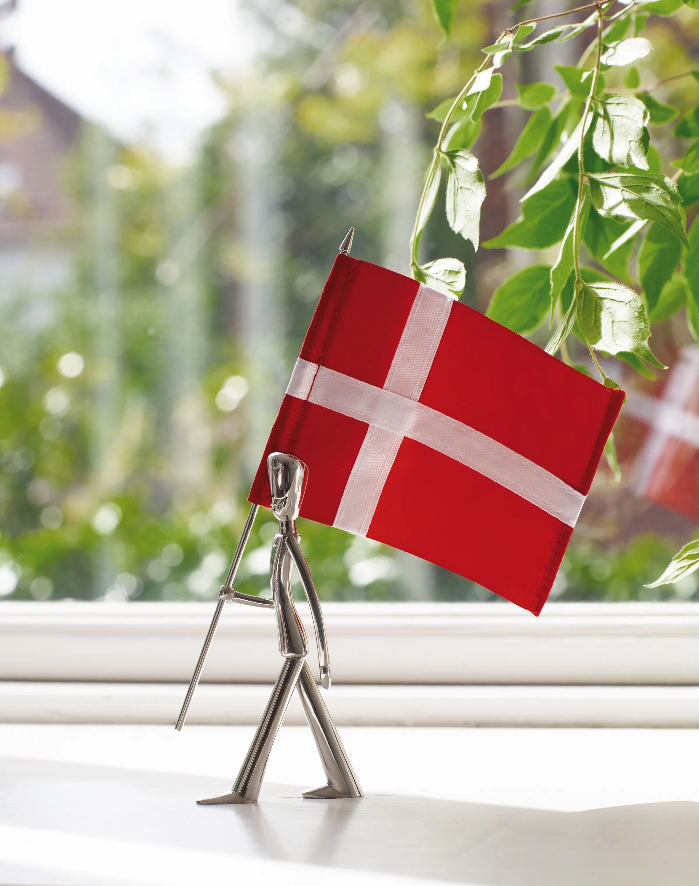 Kay Bojesen ApS Øvrige figurer Kongelig Fanebærer i Poleret stål, 2