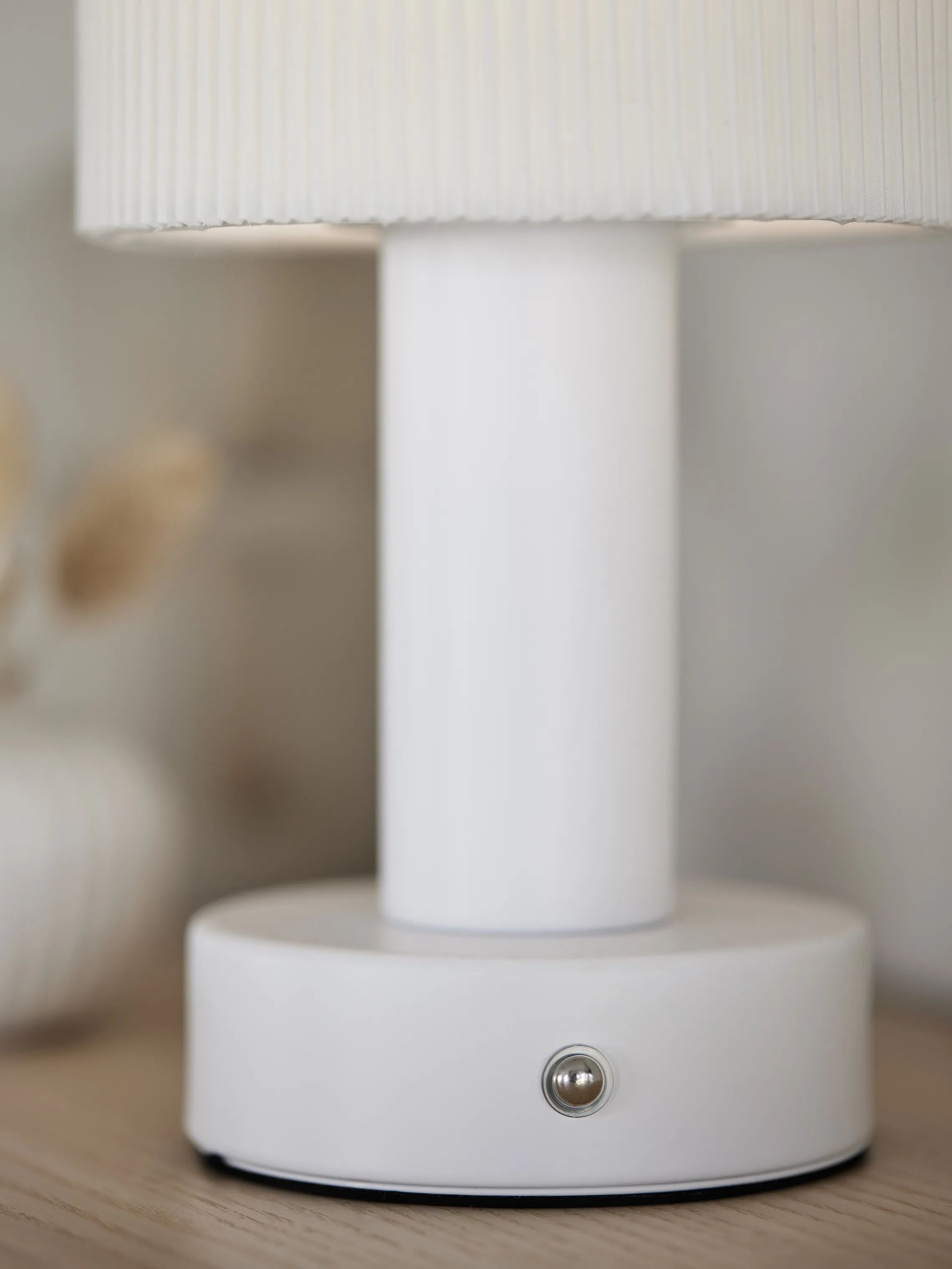 PR Home Bordlamper Tiara Lampe i Hvid, 3