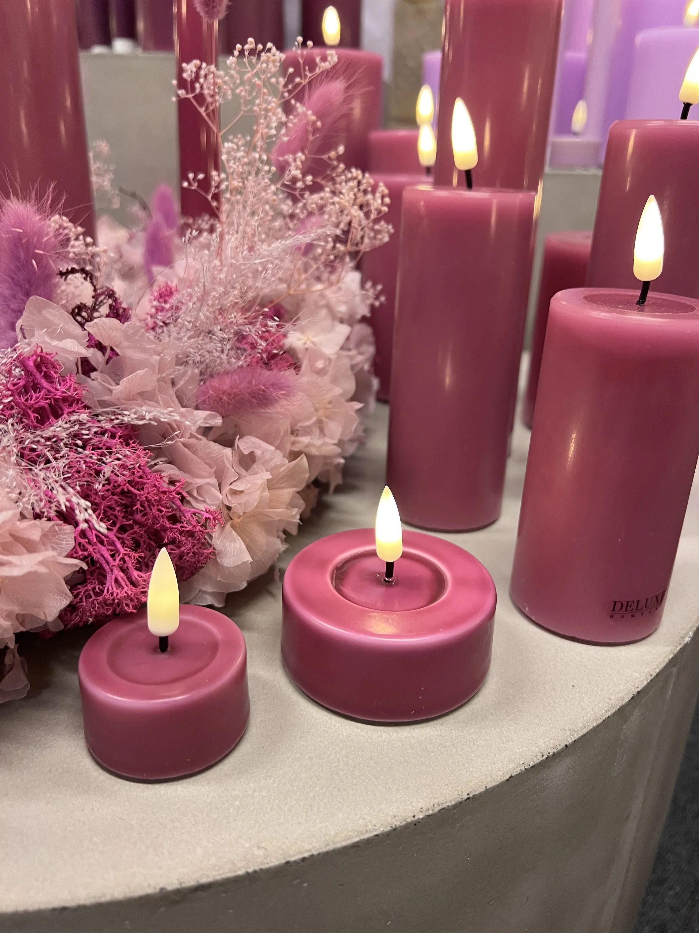 Deluxe Homeart LED-lys Real Flame LED Fyrfadslys - 2 stk. i Magenta , 4,1 cm, 2