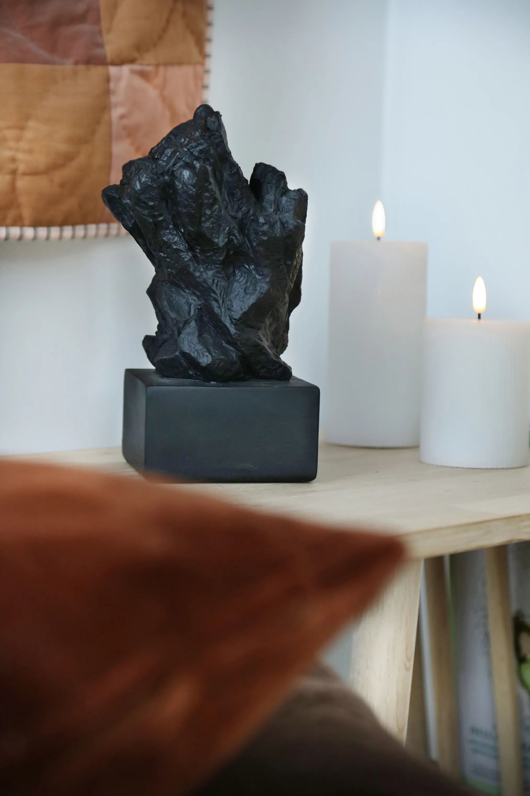 Eightmood Øvrige figurer Ridge Skulptur i Sort, 2
