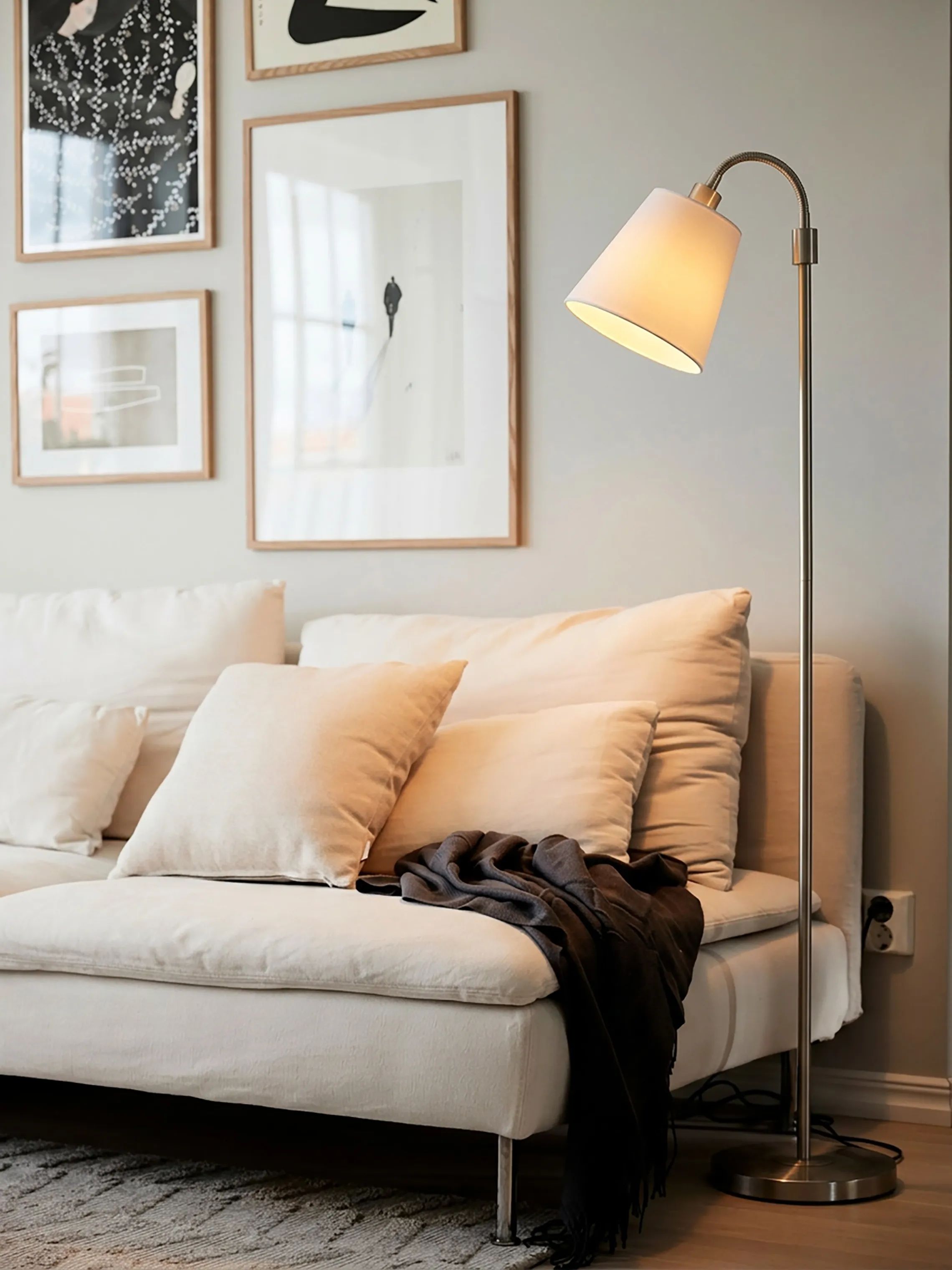 PR Home Gulvlamper Amy Gulvlampe i Krom, 2