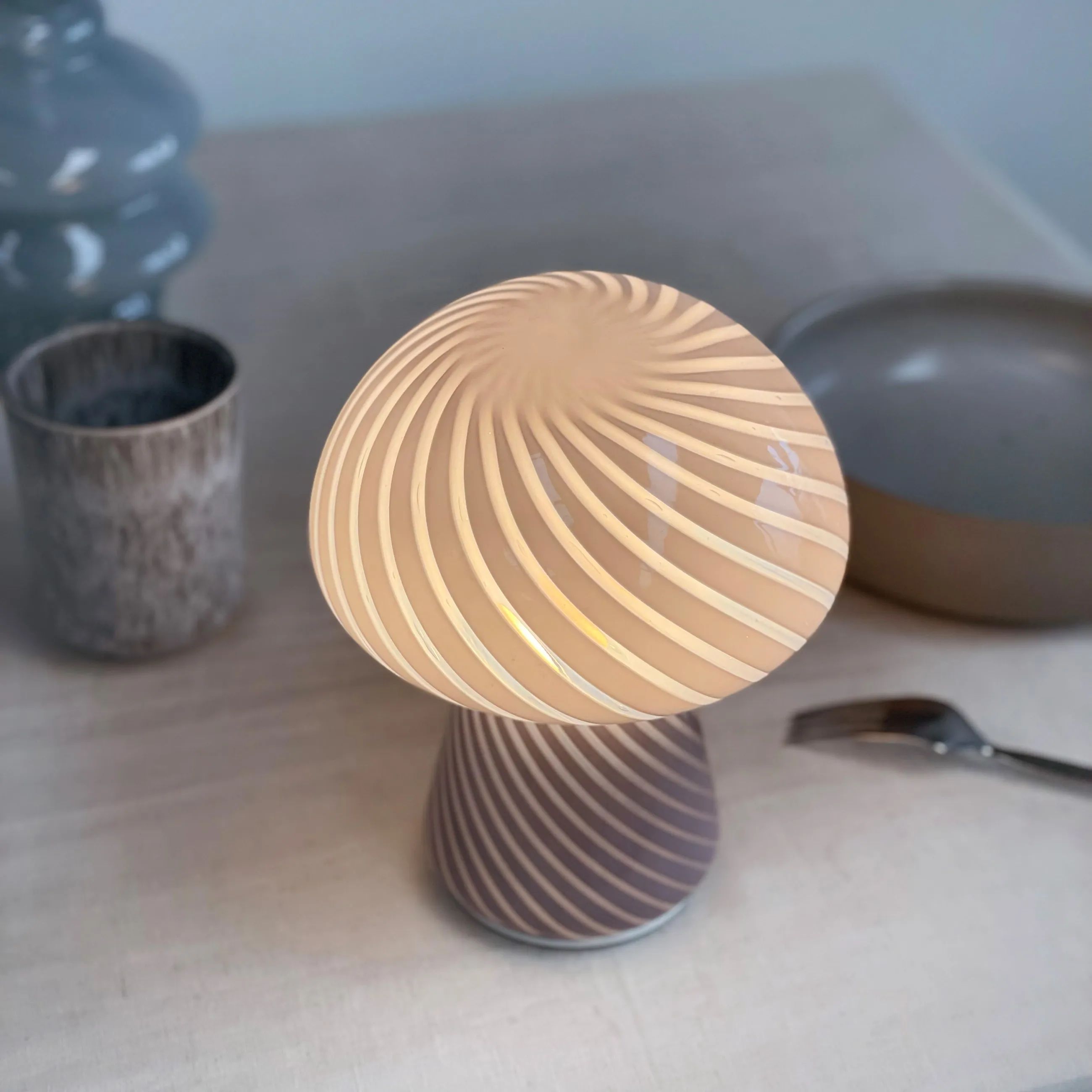 Dyberg Larsen Bordlamper Morkel Bordlampe i Grå, 3