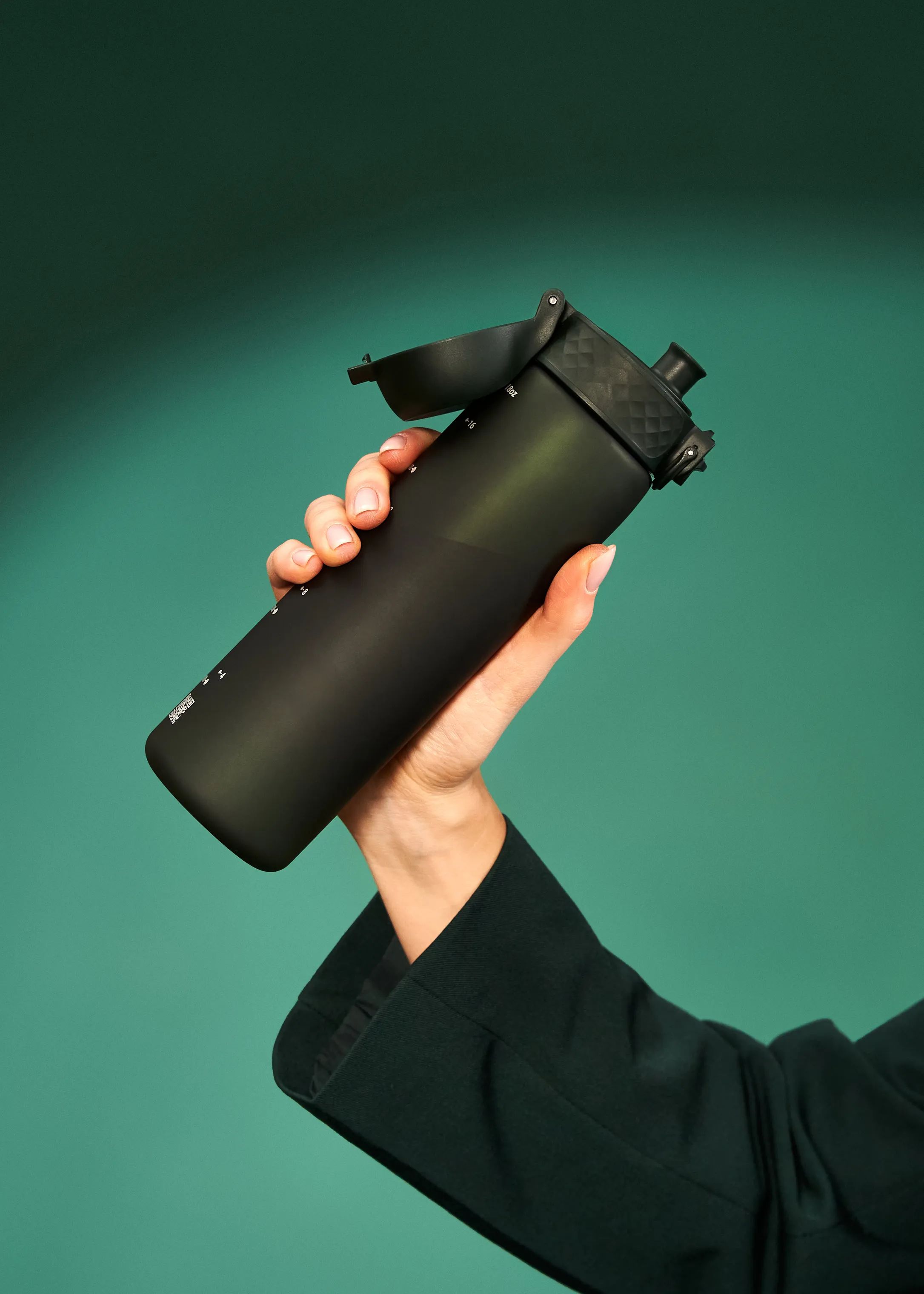 Ion8 Drikkedunke Recyclon Drikkeflaske i Mørkegrøn, 2
