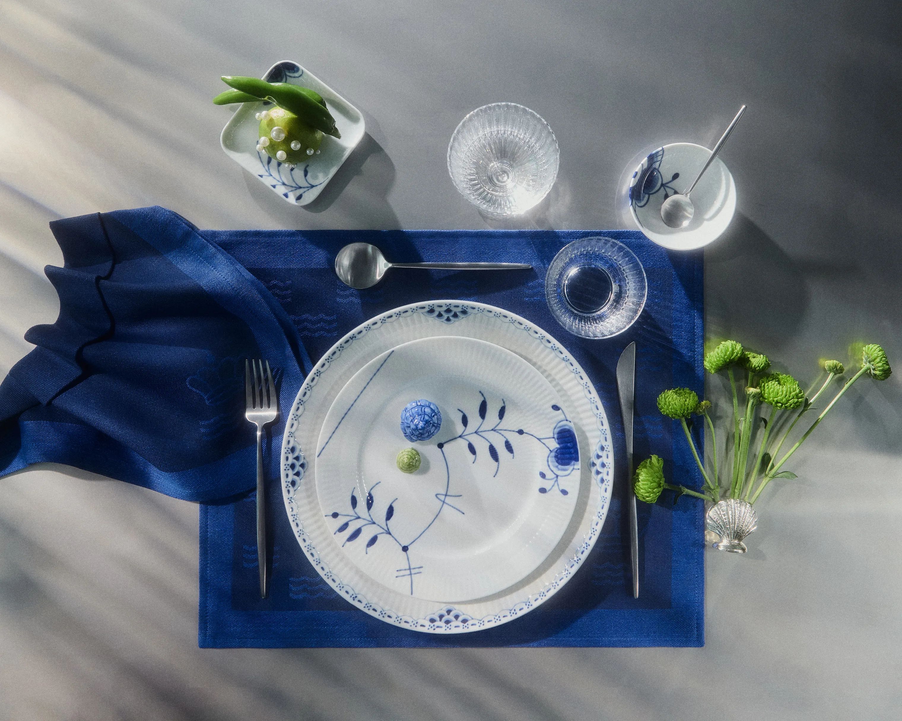 Royal Copenhagen Frokosttallerkener Blå Mega Riflet Frokosttallerken #9 i #9, 2