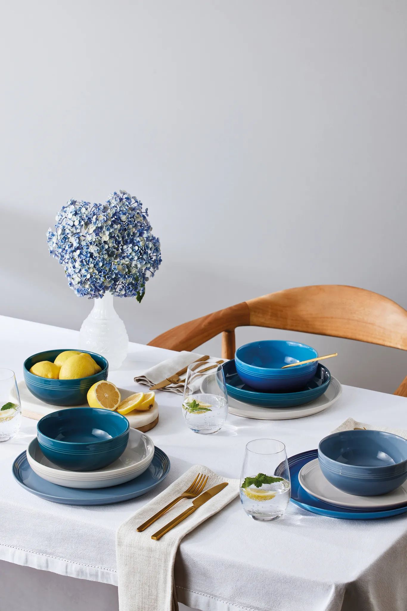 Le Creuset Dybe tallerkener Coupe Collection Coupe Dyb Tallerken i Chambray, 16 cm, 2