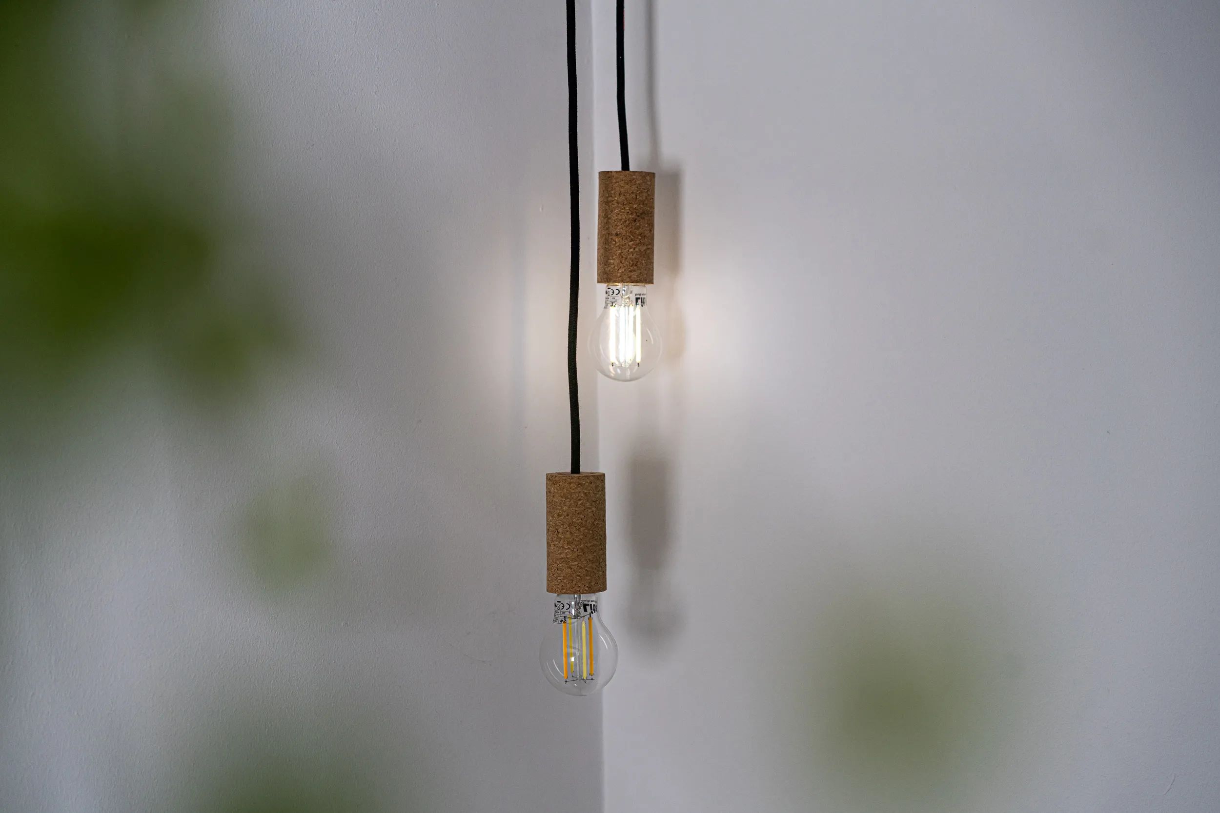 Lite Bulb Moments Elpærer White and Color Ambience Filament Lyspære i 1 stk., 2