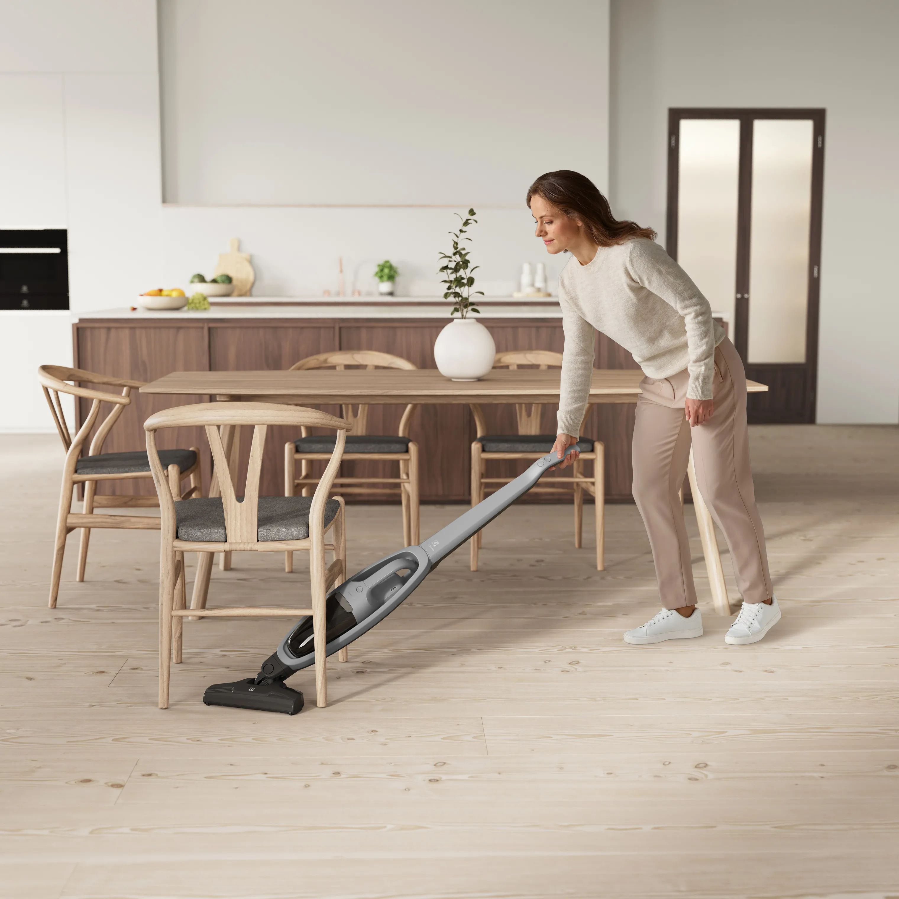 Electrolux Støvsugere 500 Ledningsfri Støvsuger i Urban Grey, 4