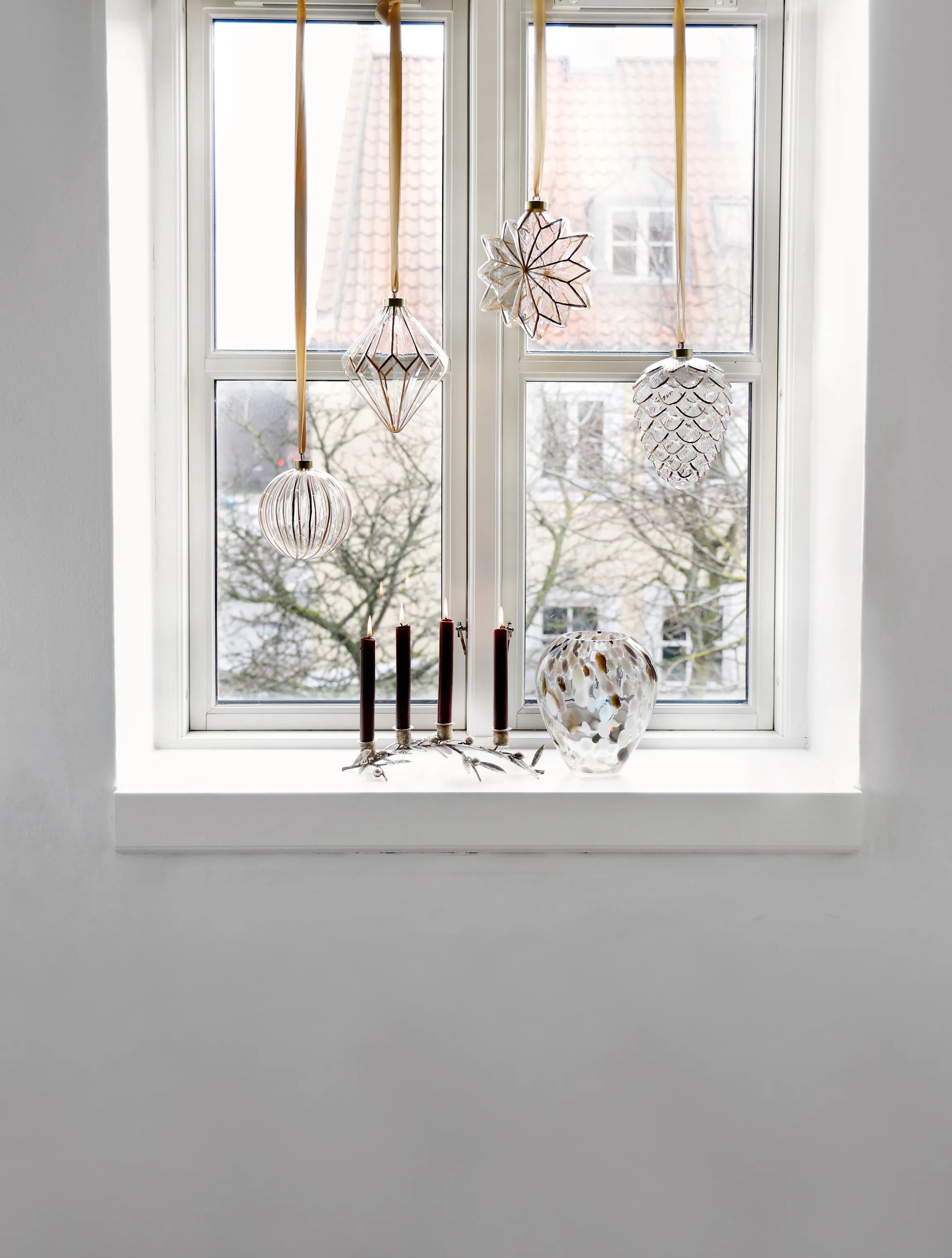 Casa Christmas Lysdekoration LED Ophæng - Stjerne i guld stjerne, 2