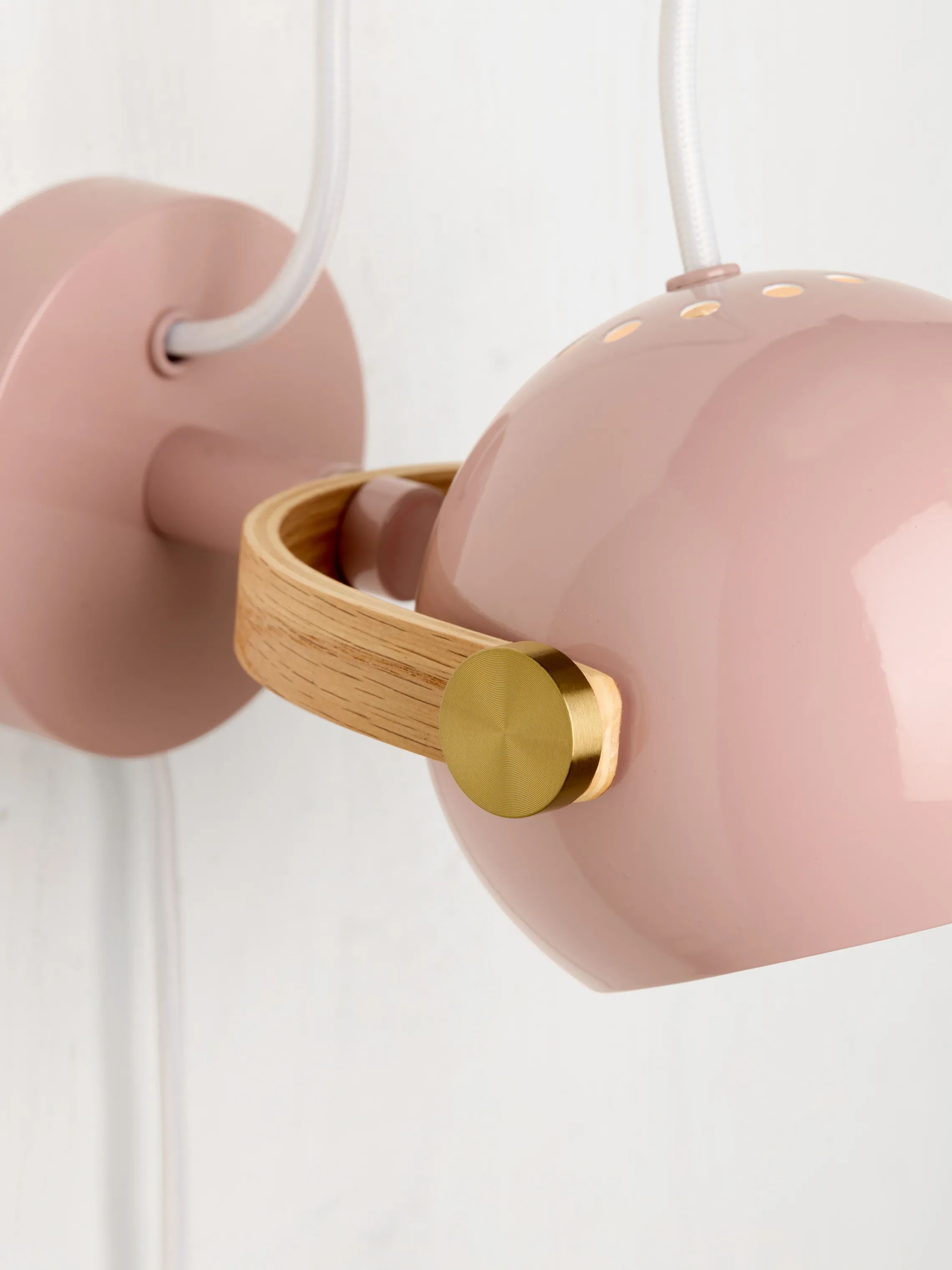 Halo Design Væglamper DC Væglampe i Rosa, 2
