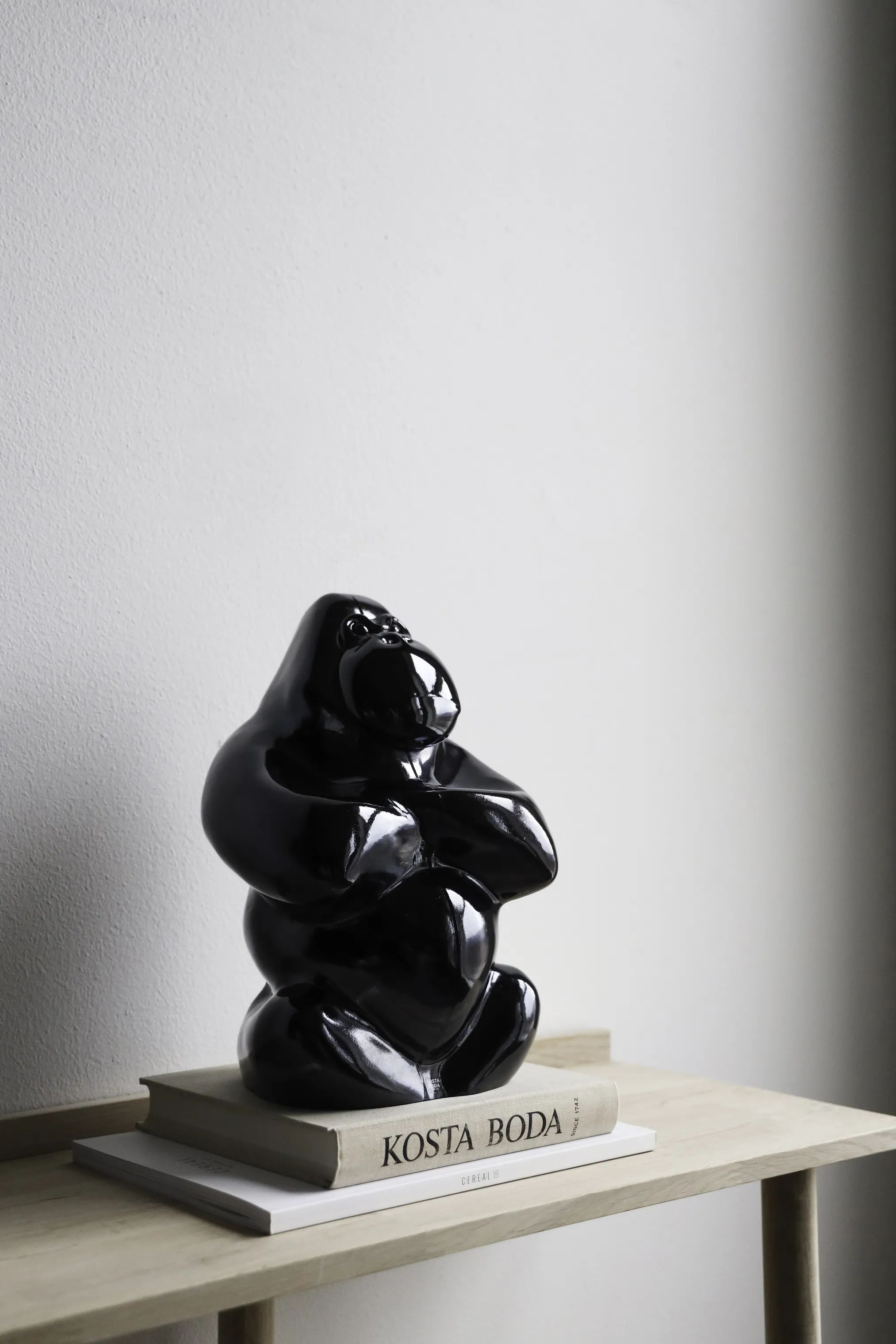 Kosta Boda Dyrefigurer My Wide Life Figur - Gabba Gabba Hey i 30,5 cm, 2
