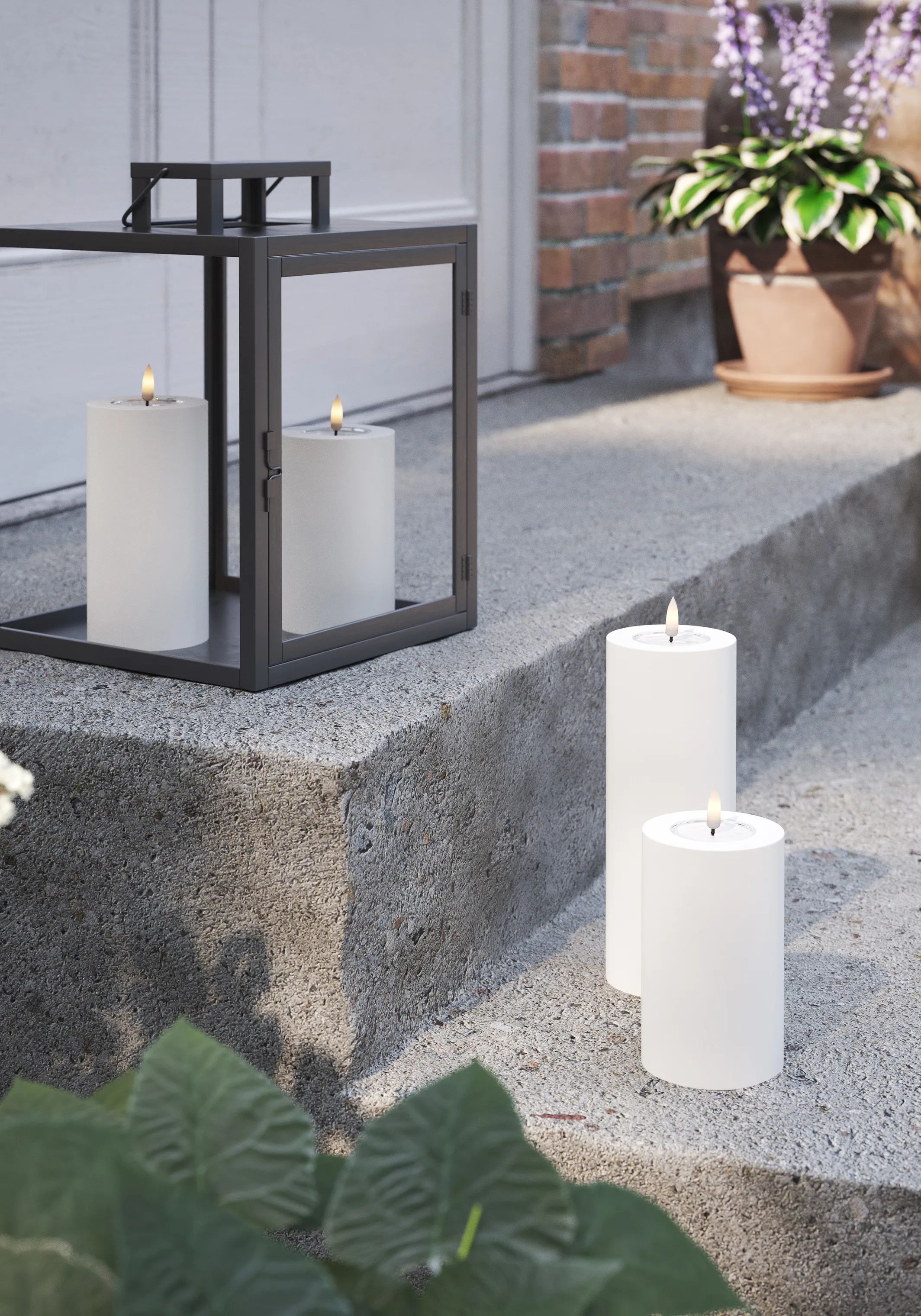 Deluxe Homeart LED-lys Real Flame LED Udendørs Bloklys i Hvid, H12,5 x Ø7,5 cm, 3