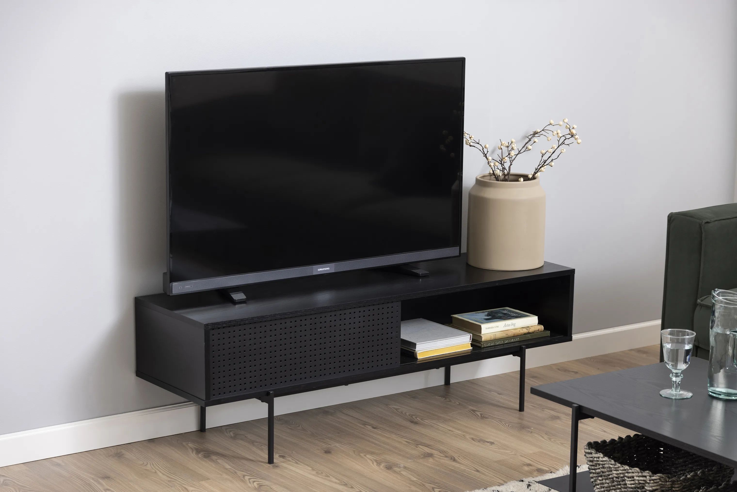 CASA Living TV-borde Angus TV-bord i H44,5 x B40 x L140 cm, 2